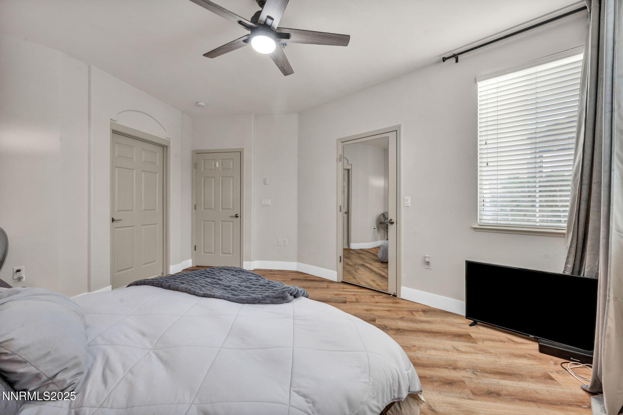 Sparks, Nevada 89436, United States, 2 Bedrooms Bedrooms, ,2 BathroomsBathrooms,Residential,Active,216994