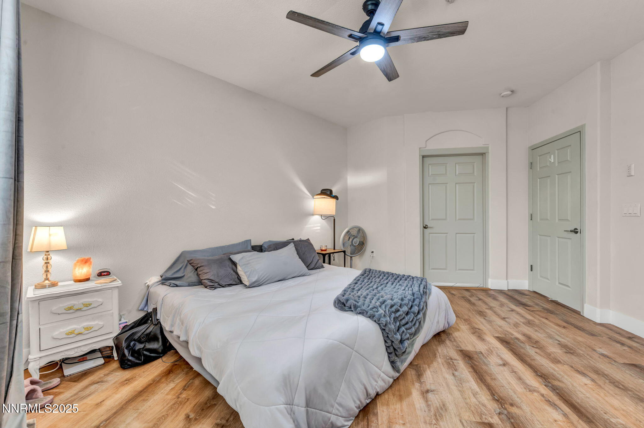 Sparks, Nevada 89436, United States, 2 Bedrooms Bedrooms, ,2 BathroomsBathrooms,Residential,Active,216994