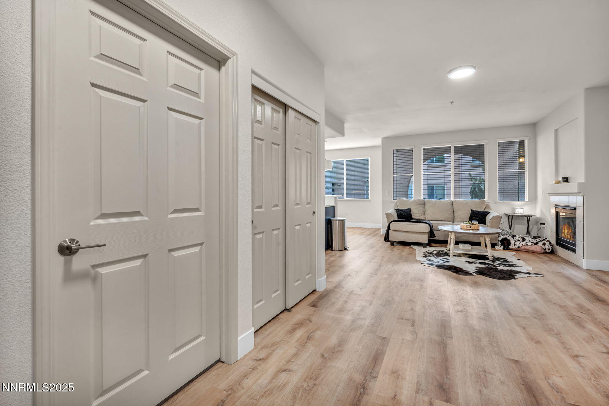 Sparks, Nevada 89436, United States, 2 Bedrooms Bedrooms, ,2 BathroomsBathrooms,Residential,Active,216994