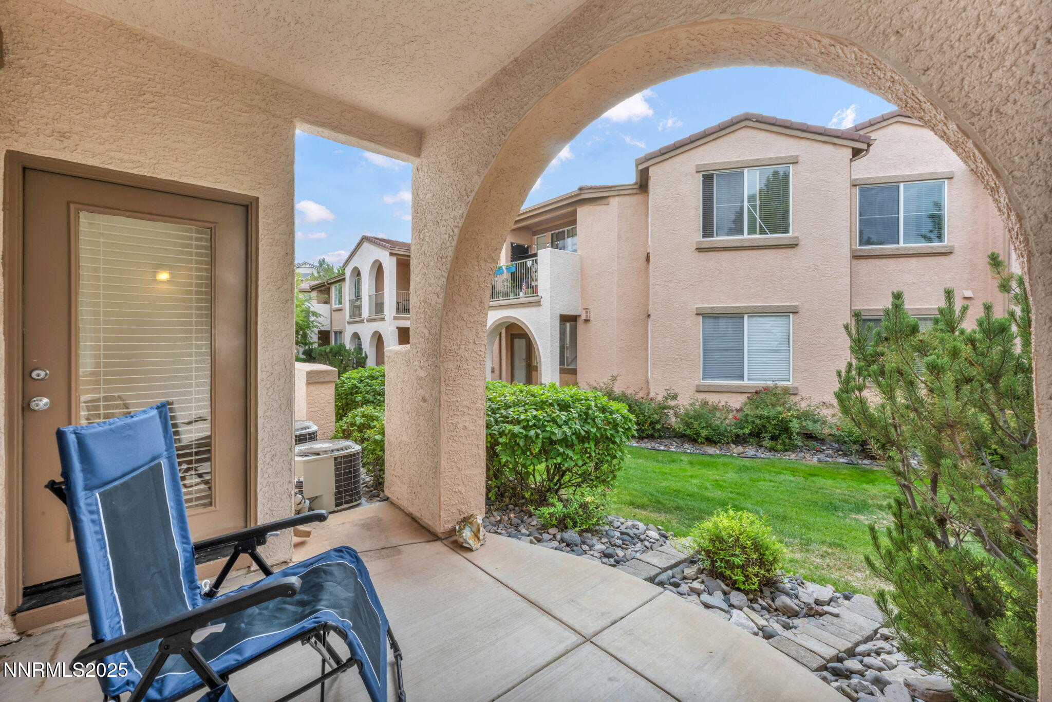 Sparks, Nevada 89436, United States, 2 Bedrooms Bedrooms, ,2 BathroomsBathrooms,Residential,Active,216994