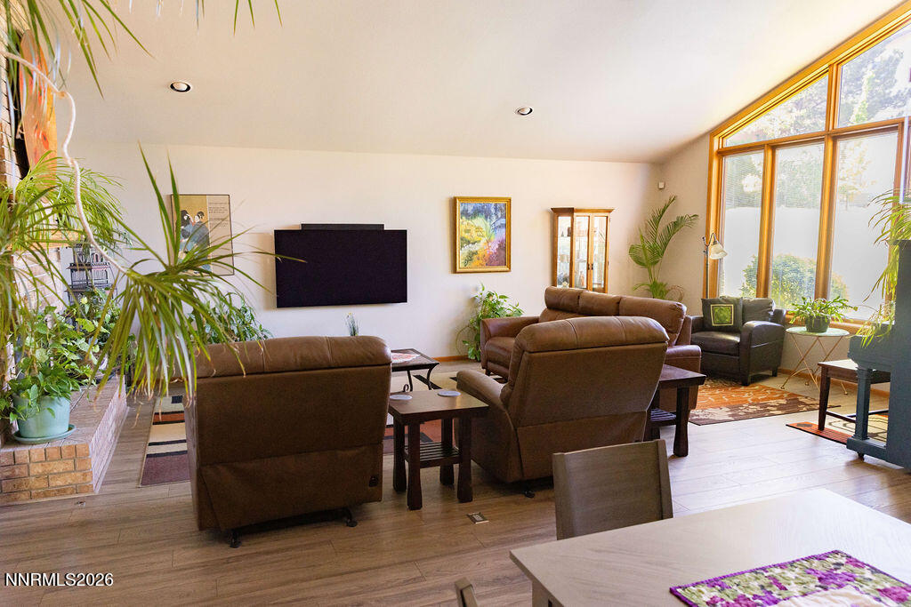 6255 Copper Penny Drive