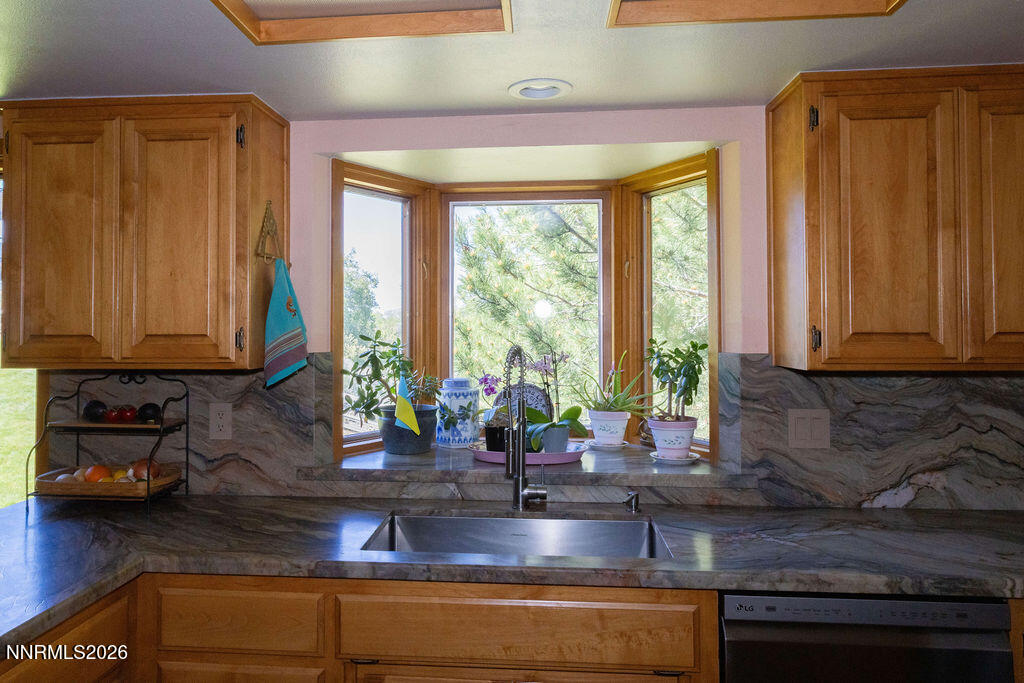 6255CopperPennyDr2026-31