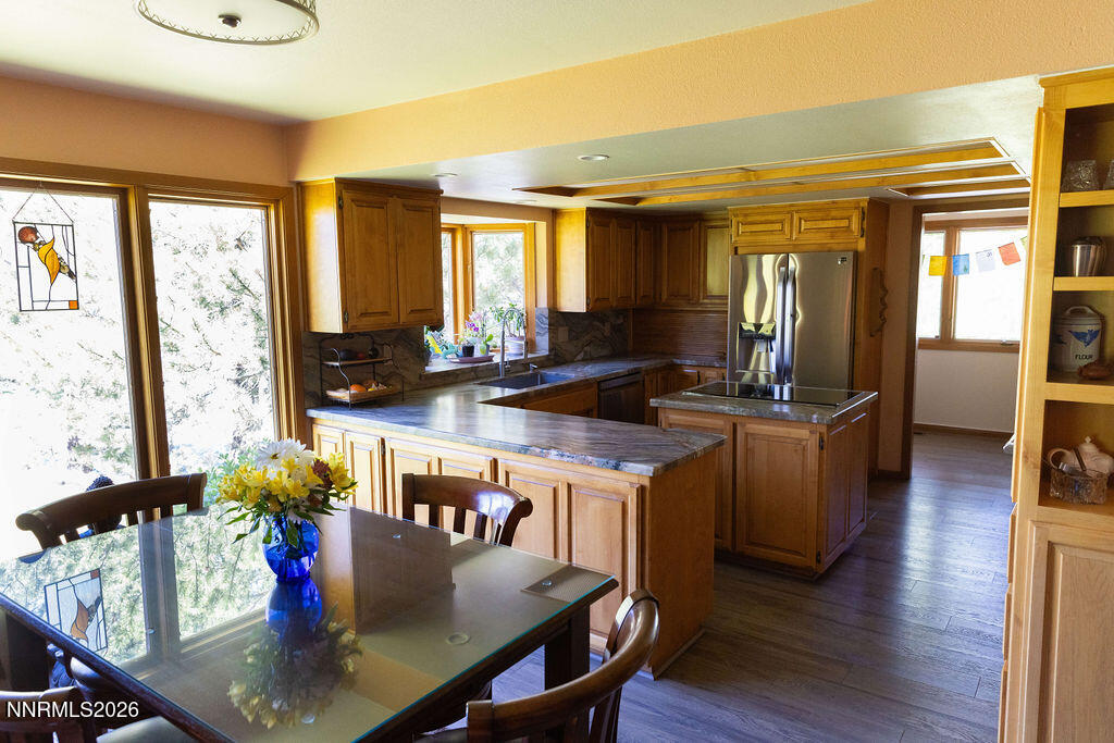 6255CopperPennyDr2026-27