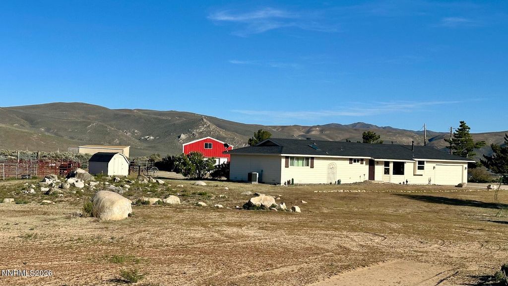 Photo of 110 Quarterhorse Circle, Reno, NV 89508 (MLS # 260005089)