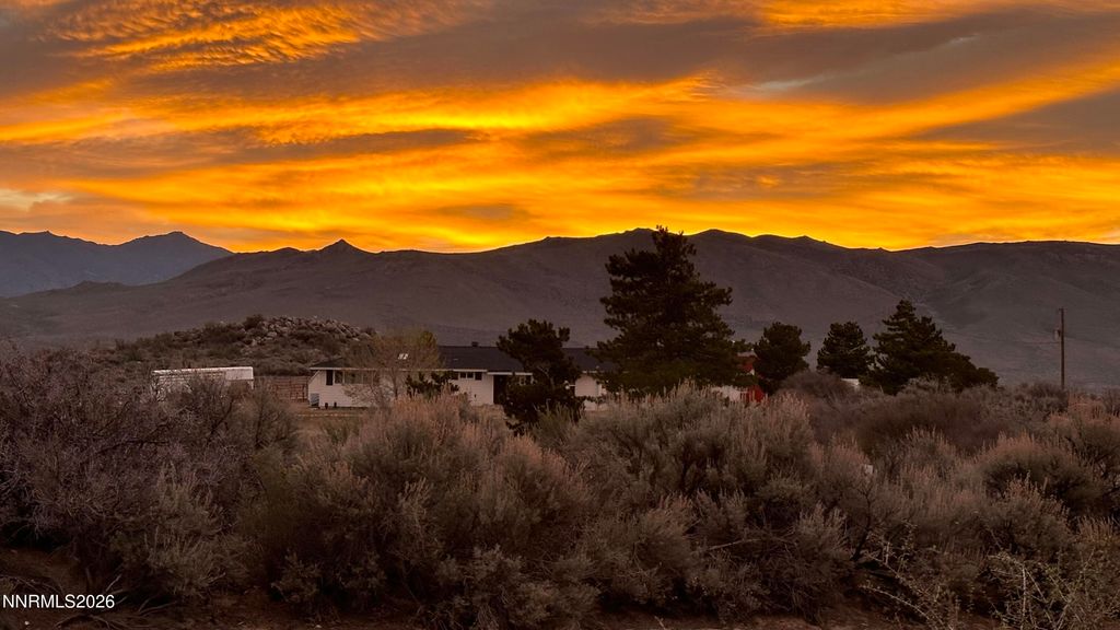 Photo of 110 Quarterhorse Circle, Reno, NV 89508 (MLS # 260005089)