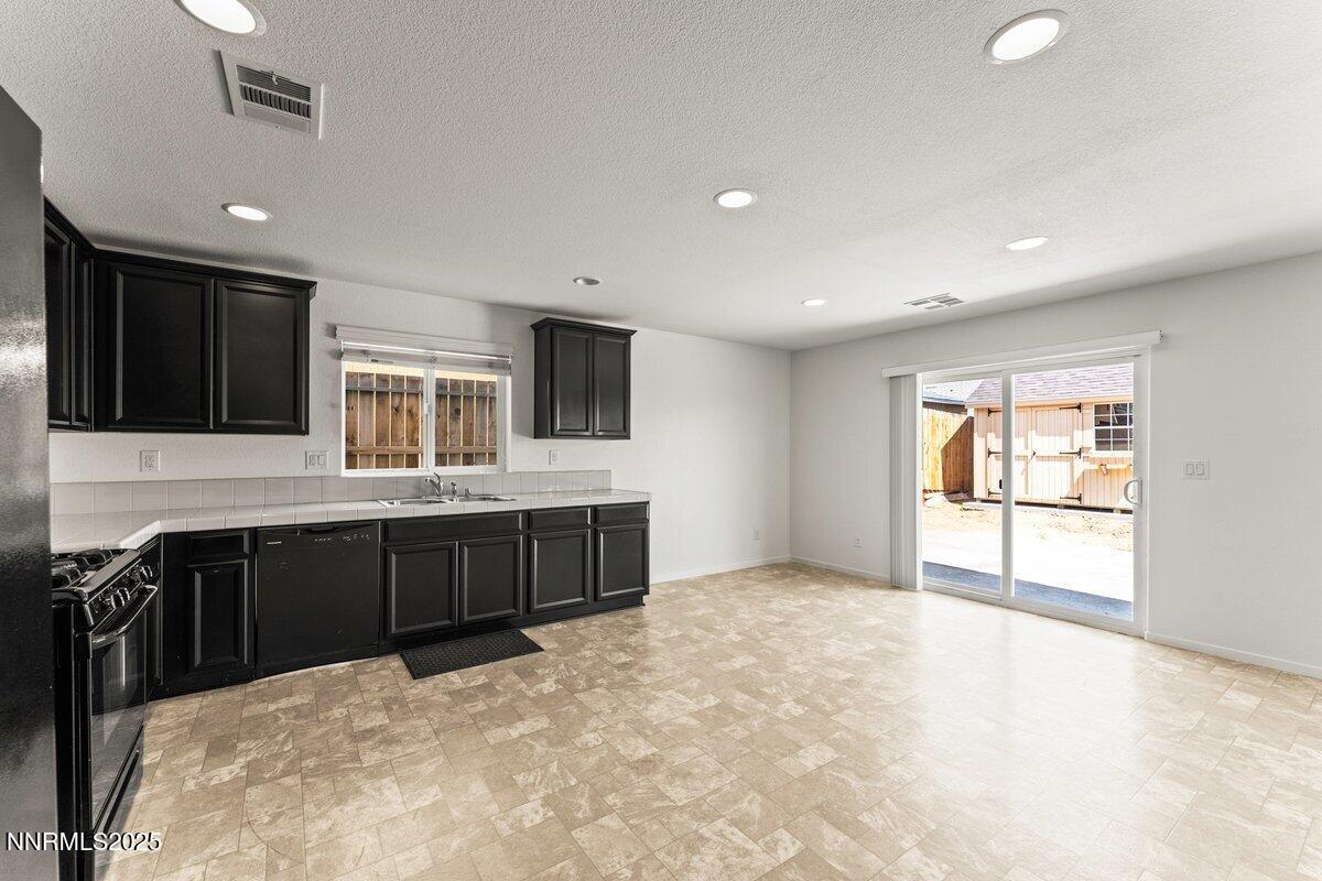 10965 Bloomsburg Dr Reno NV 89506 13 of