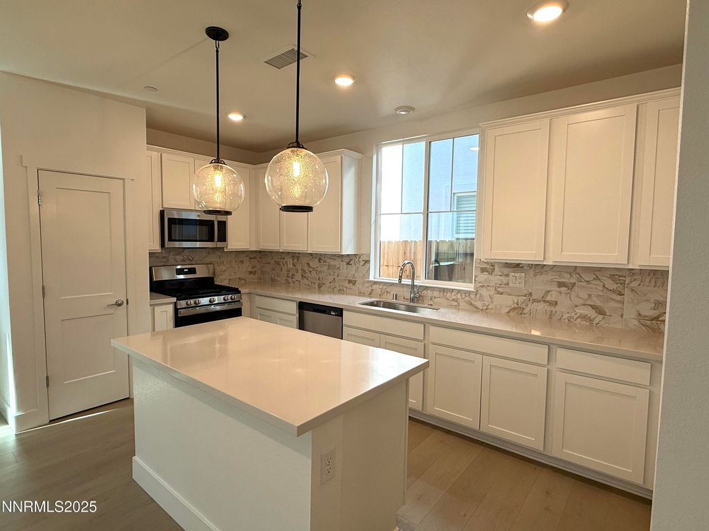 Photo of 474 Prosecco Way, Reno, NV 89511 (MLS # 260000364)