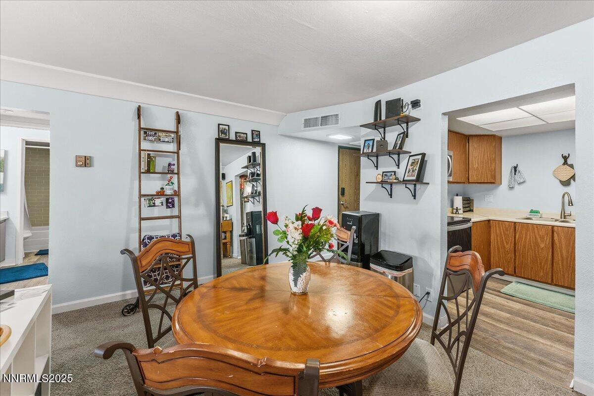 11-63 Vista Rafael Parkway Reno NV 89503