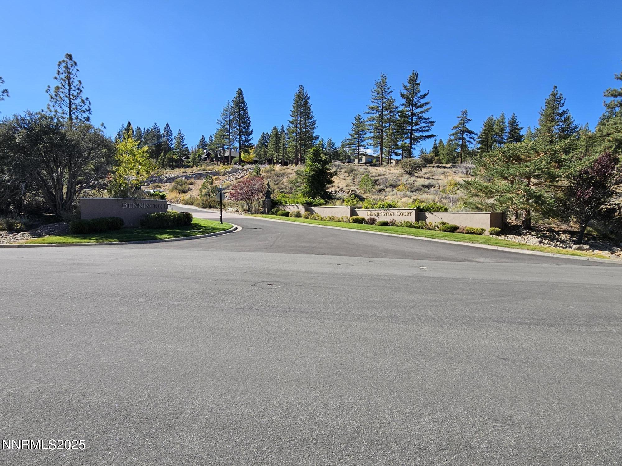 Street Entrance - Corner Lot