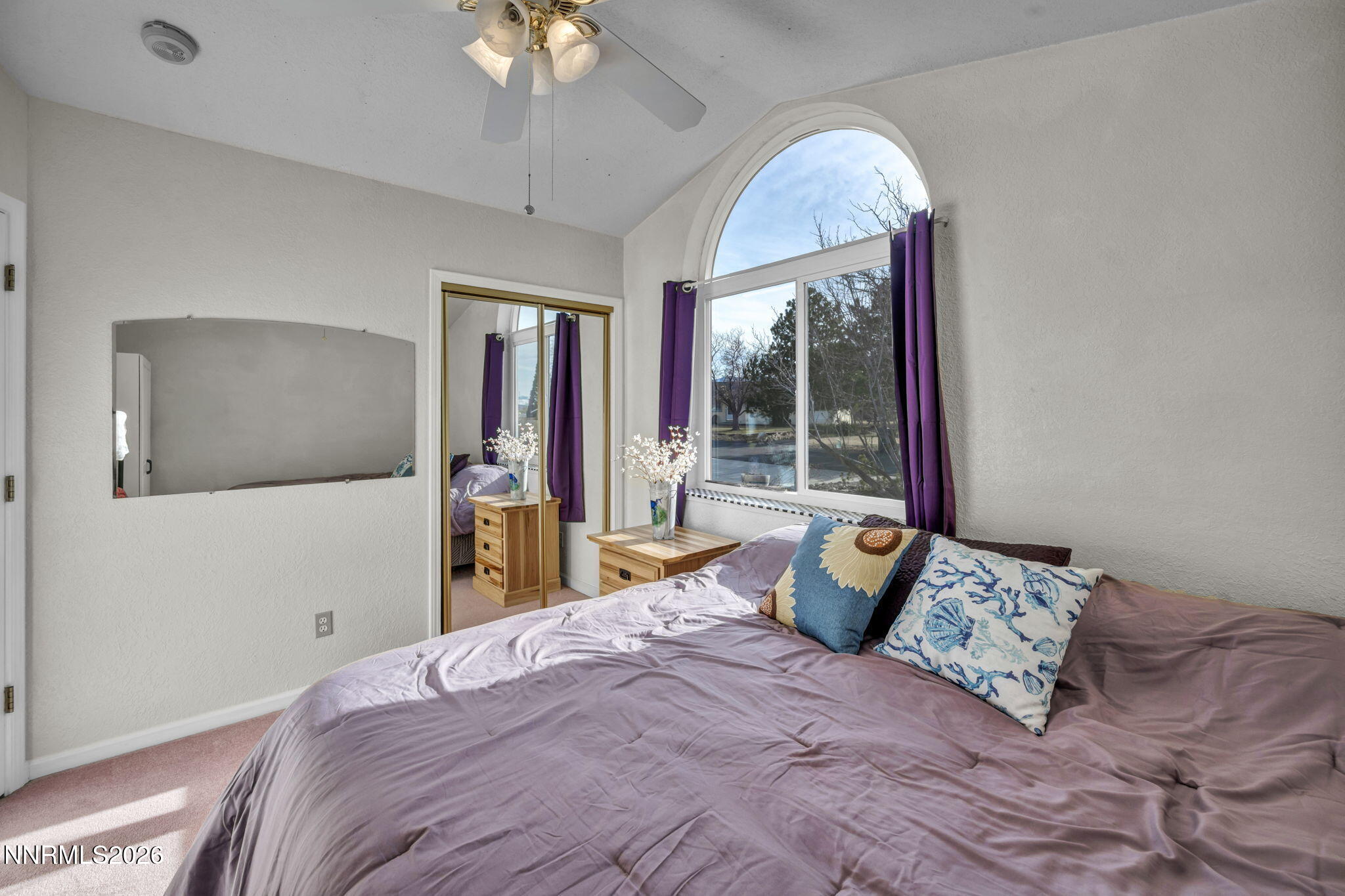 73-web-or-mls-840-russell-way