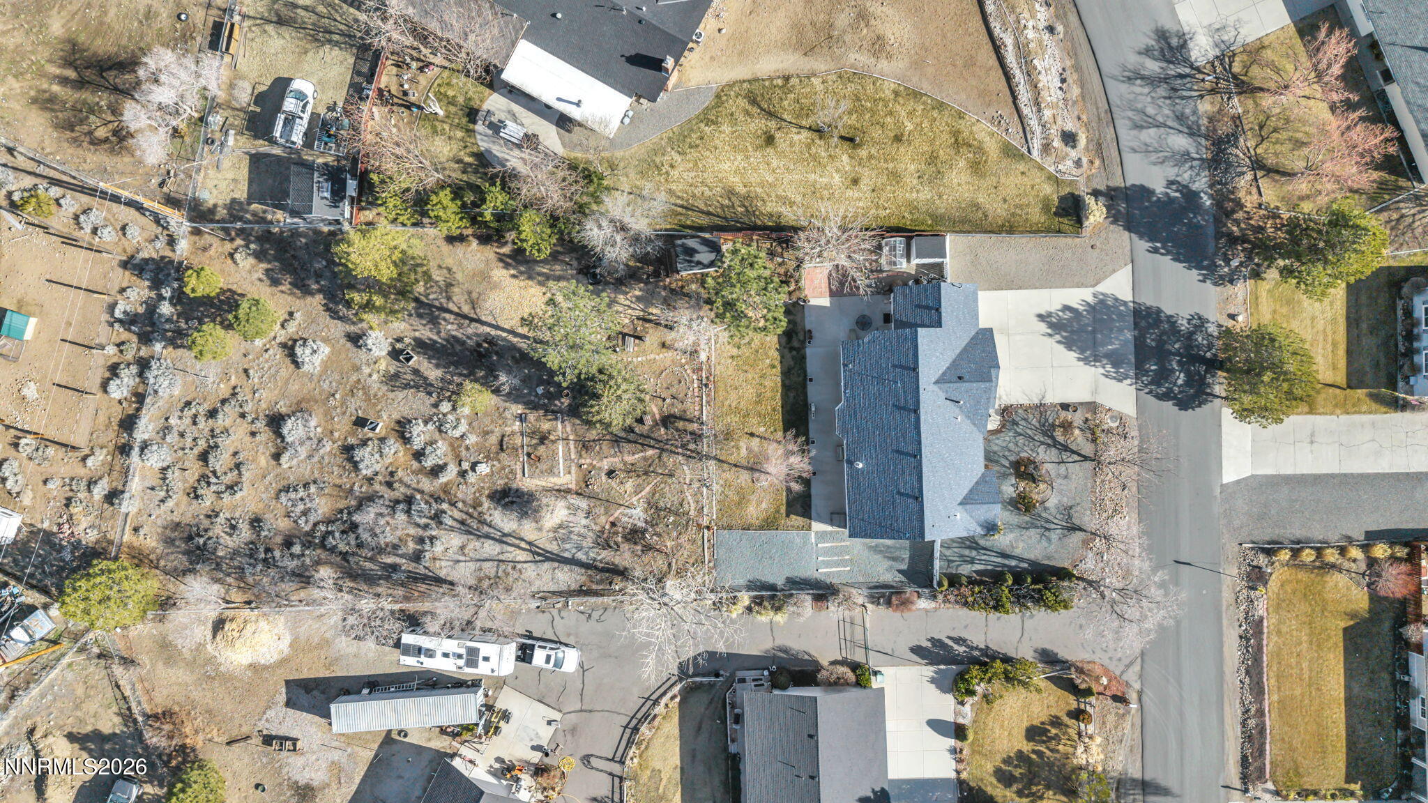 37-web-or-mls-840-russell-way