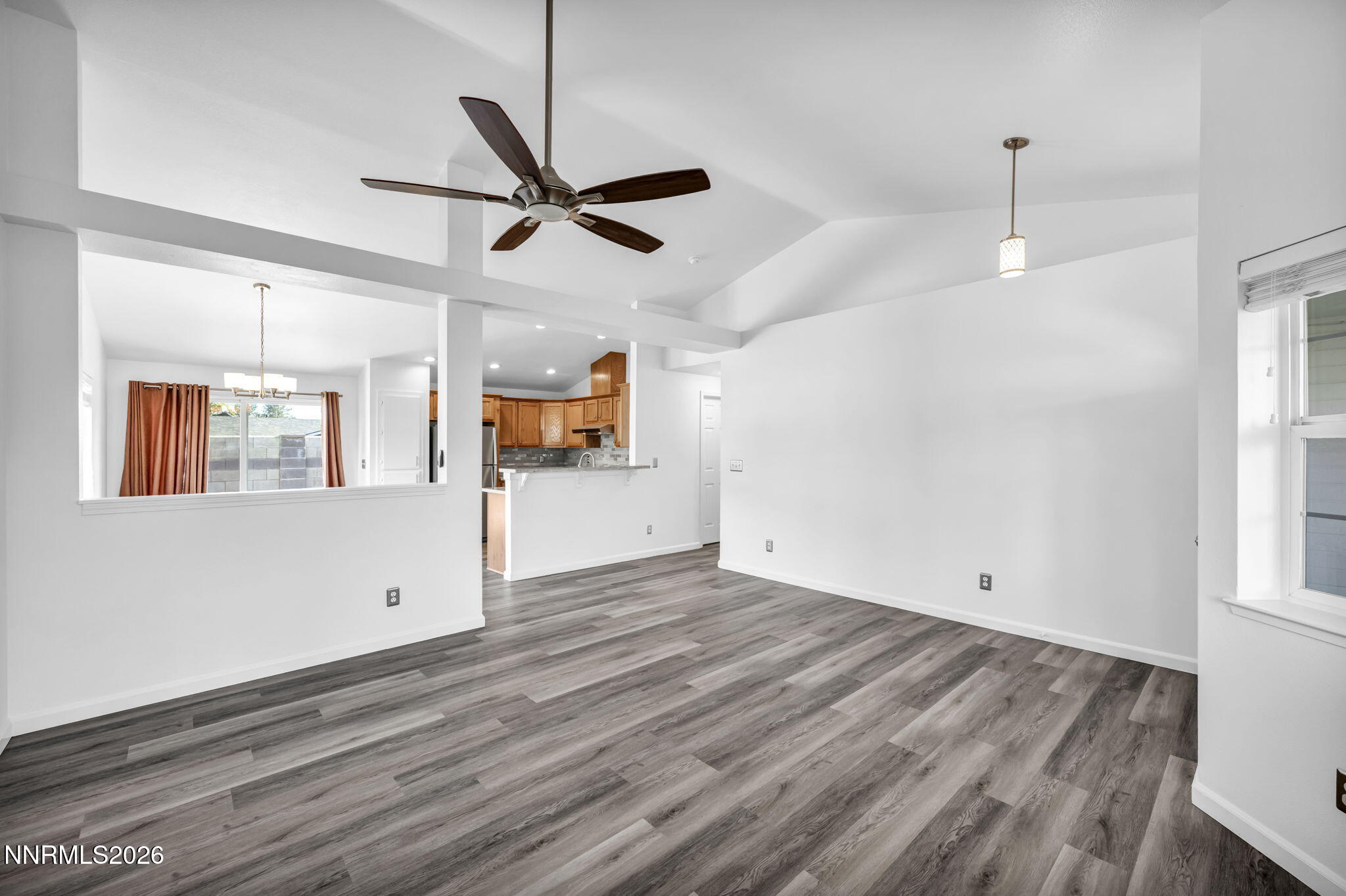 1327 E Marion Russell Drive