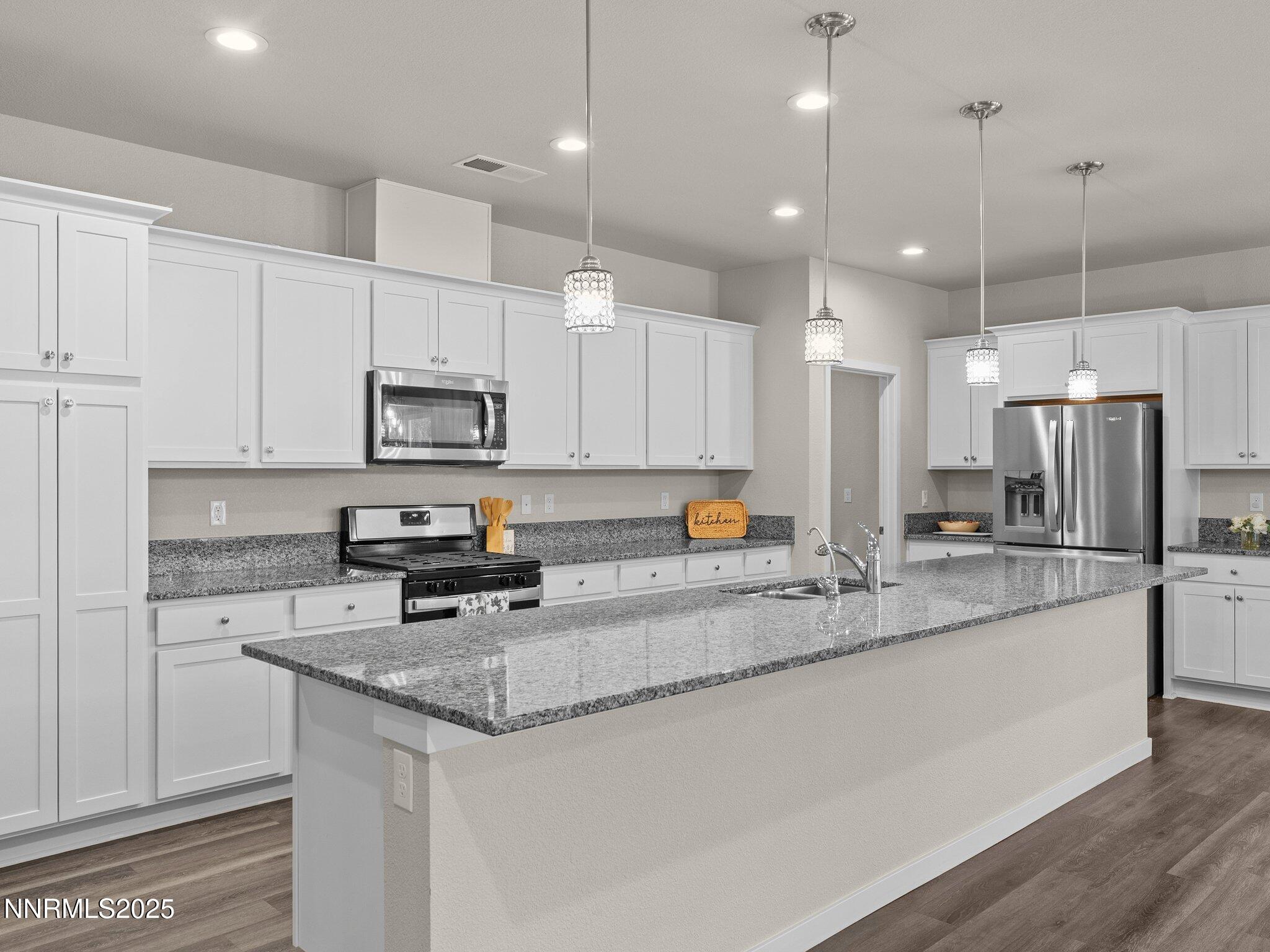 Fernley, Nevada 89408, United States, 3 Bedrooms Bedrooms, ,2 BathroomsBathrooms,Residential,Active,239541