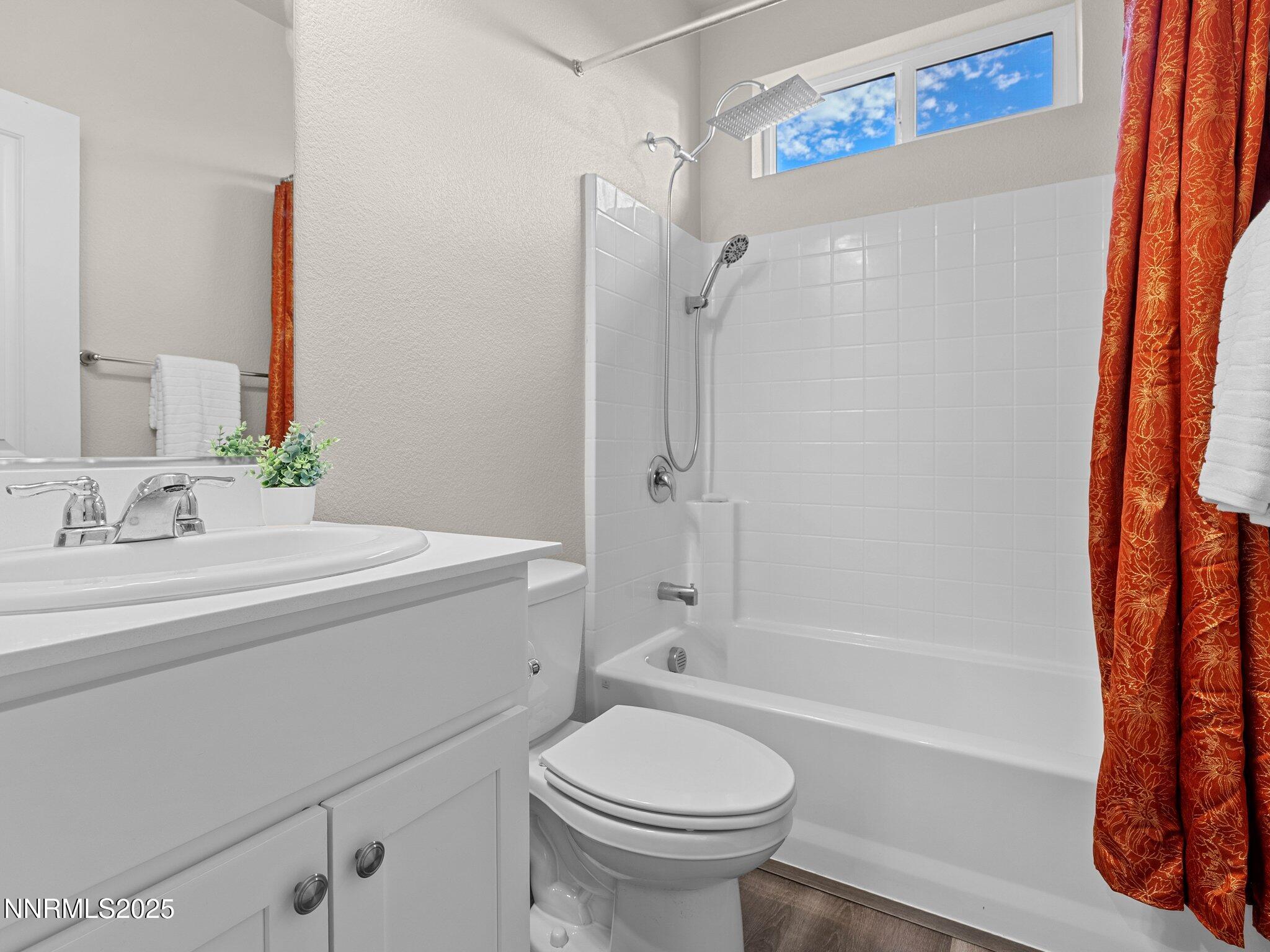 Fernley, Nevada 89408, United States, 3 Bedrooms Bedrooms, ,2 BathroomsBathrooms,Residential,Active,239541