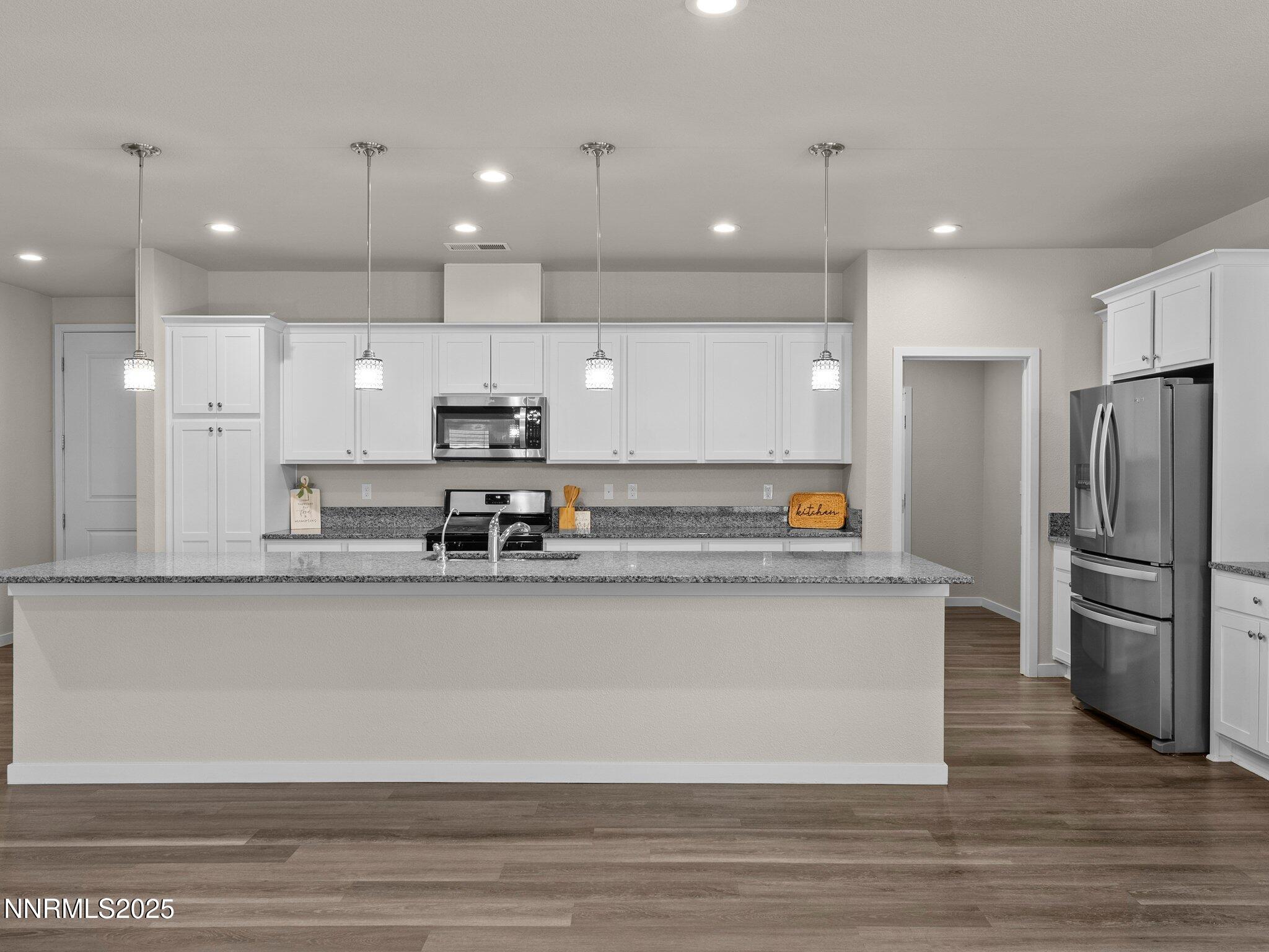 Fernley, Nevada 89408, United States, 3 Bedrooms Bedrooms, ,2 BathroomsBathrooms,Residential,Active,239541