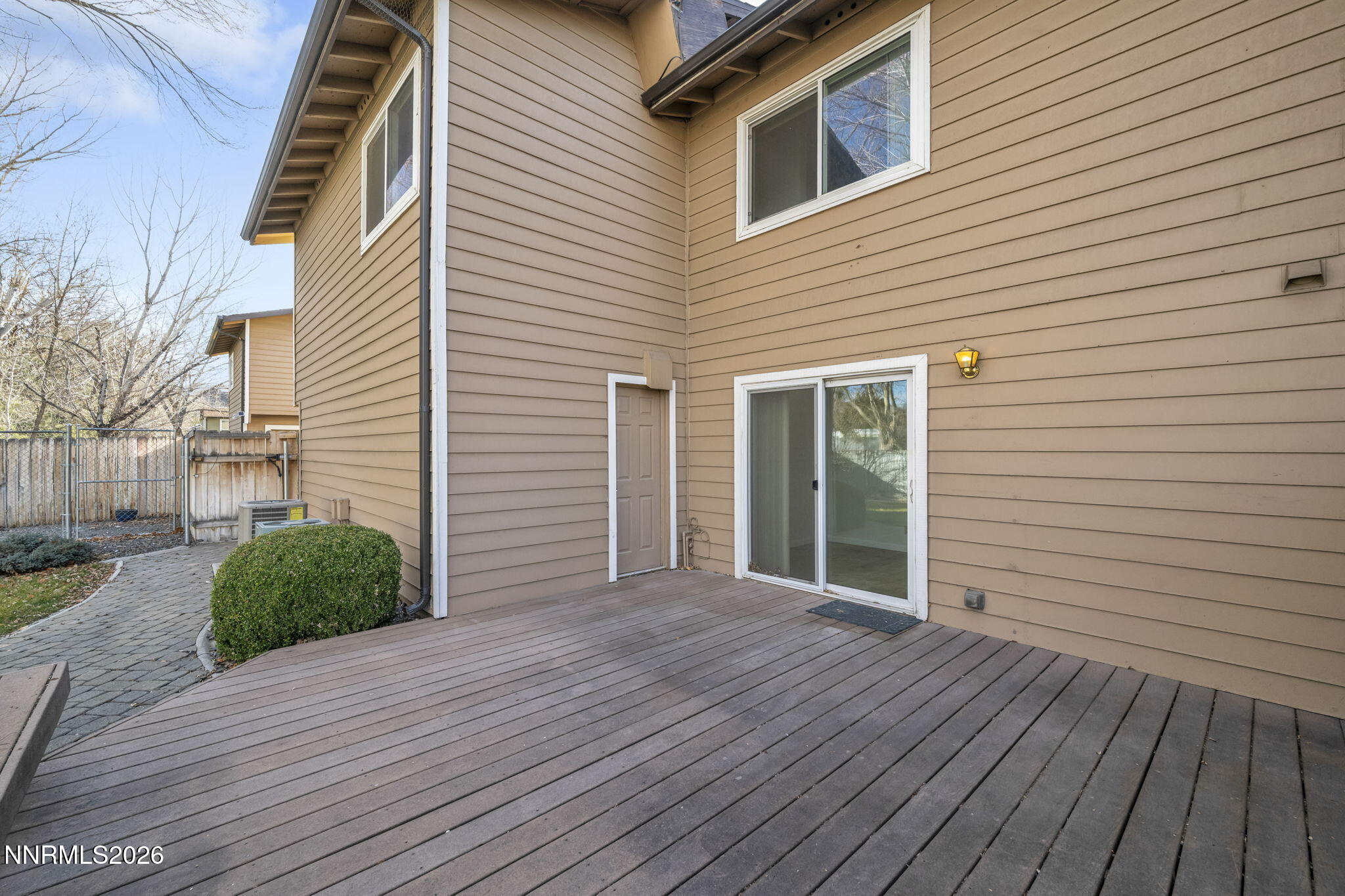 11-web-or-mls-422-barclay-ct