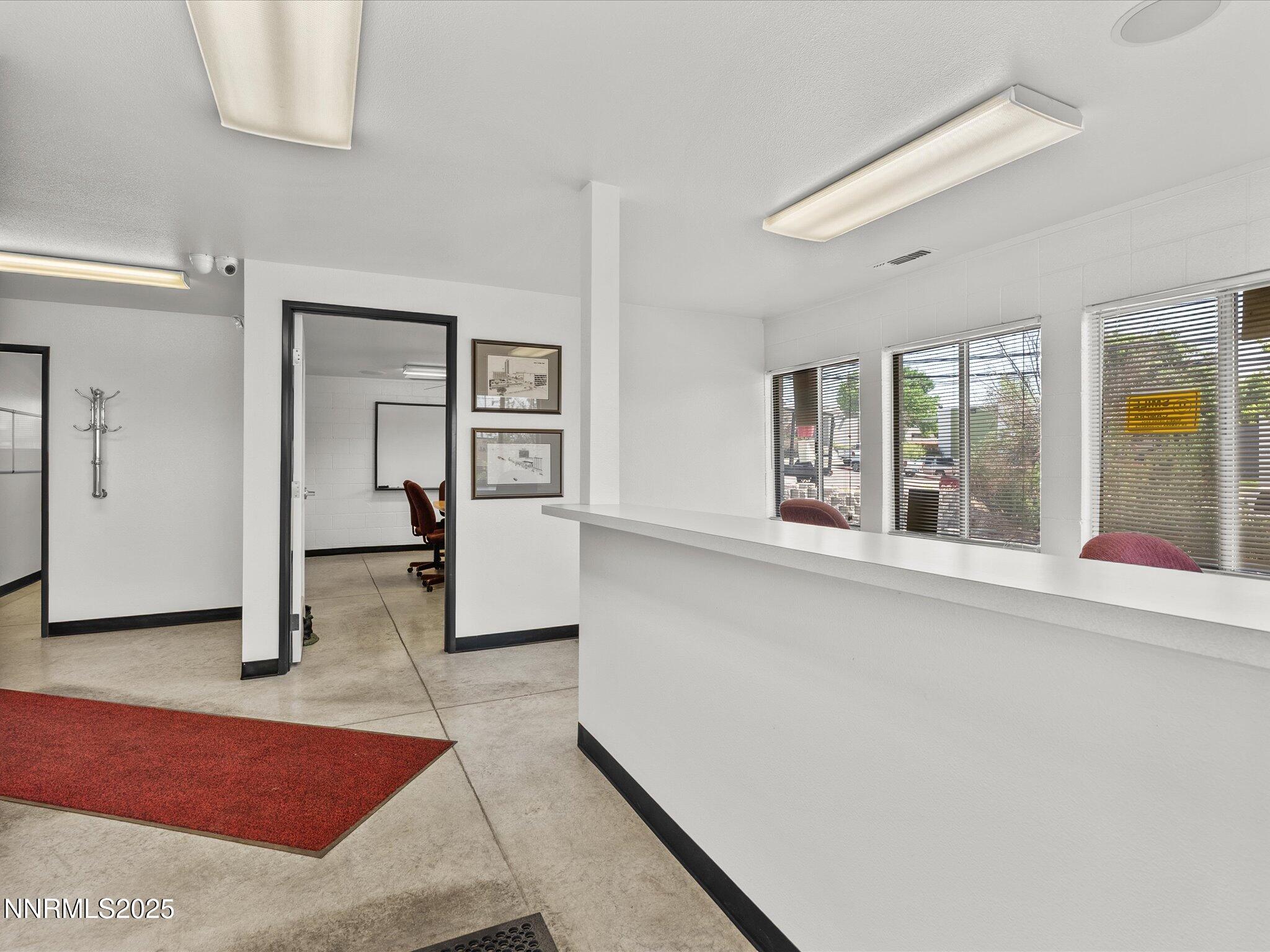 10-2465 Sutro St-109