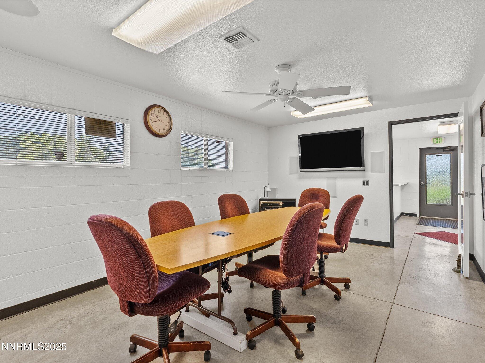 14-2465 Sutro St-113