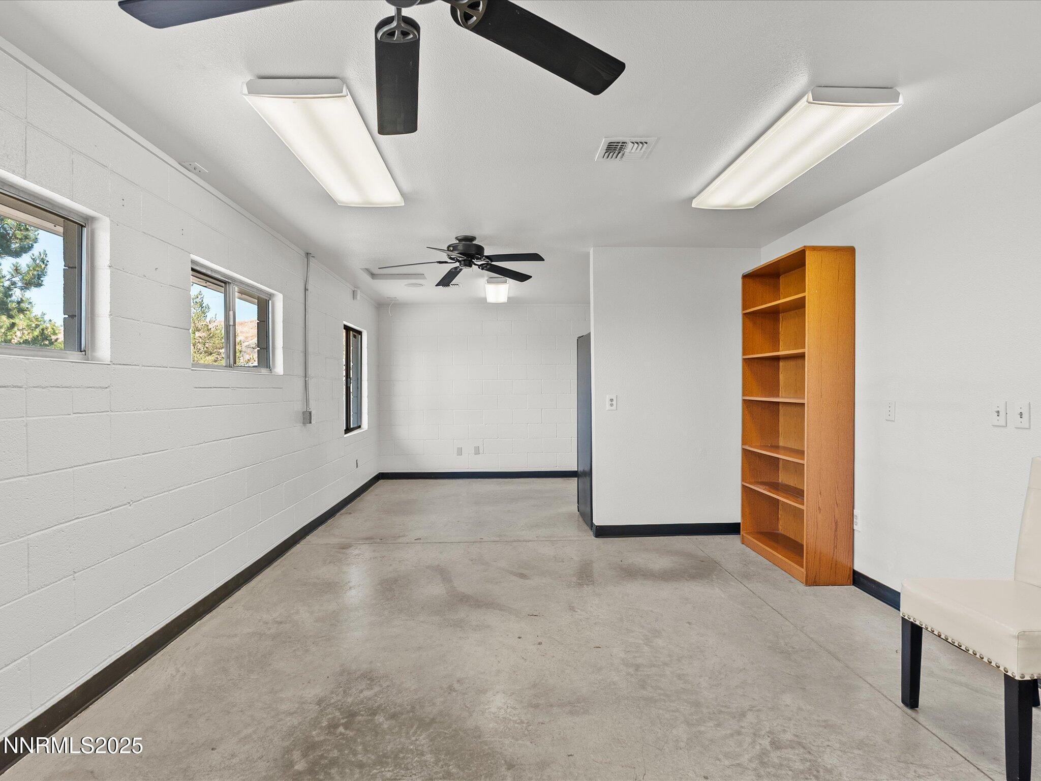 28-2465 Sutro St-127