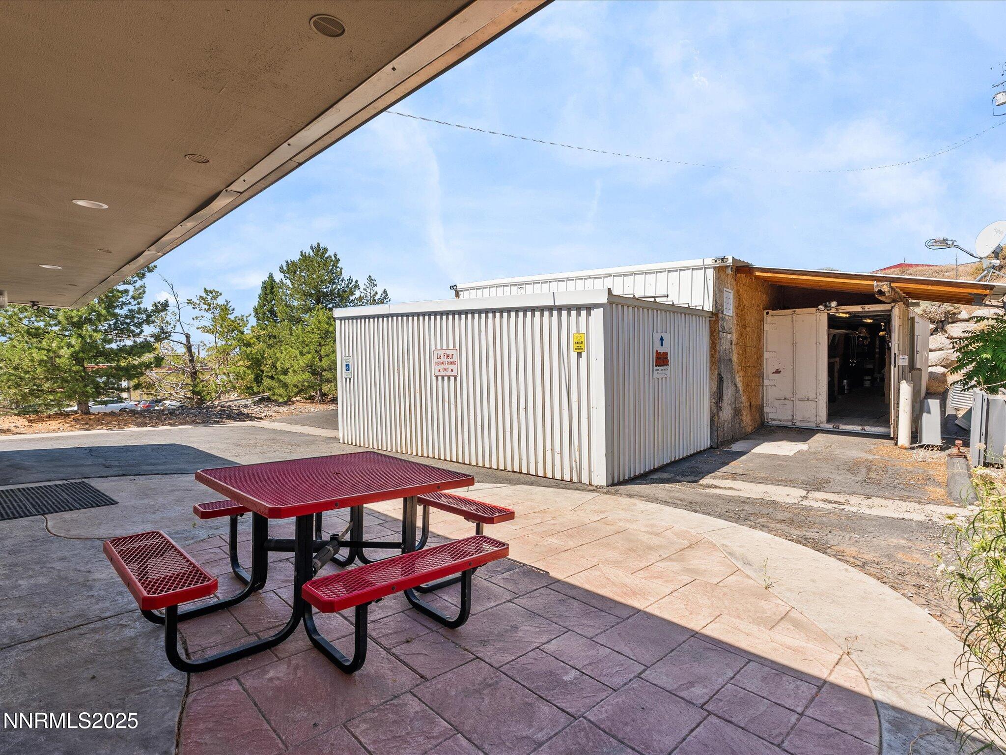 31-2465 Sutro St-130