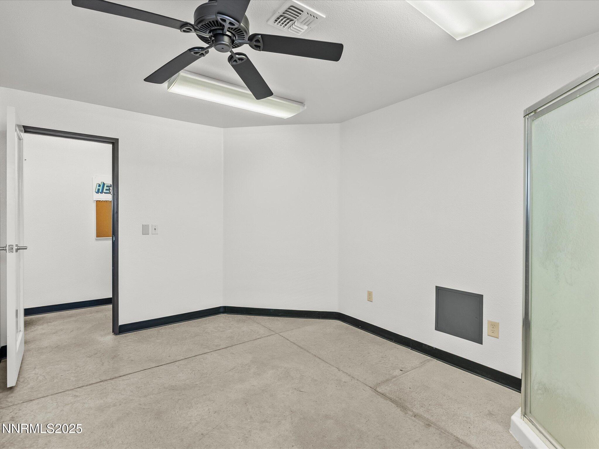 20-2465 Sutro St-119