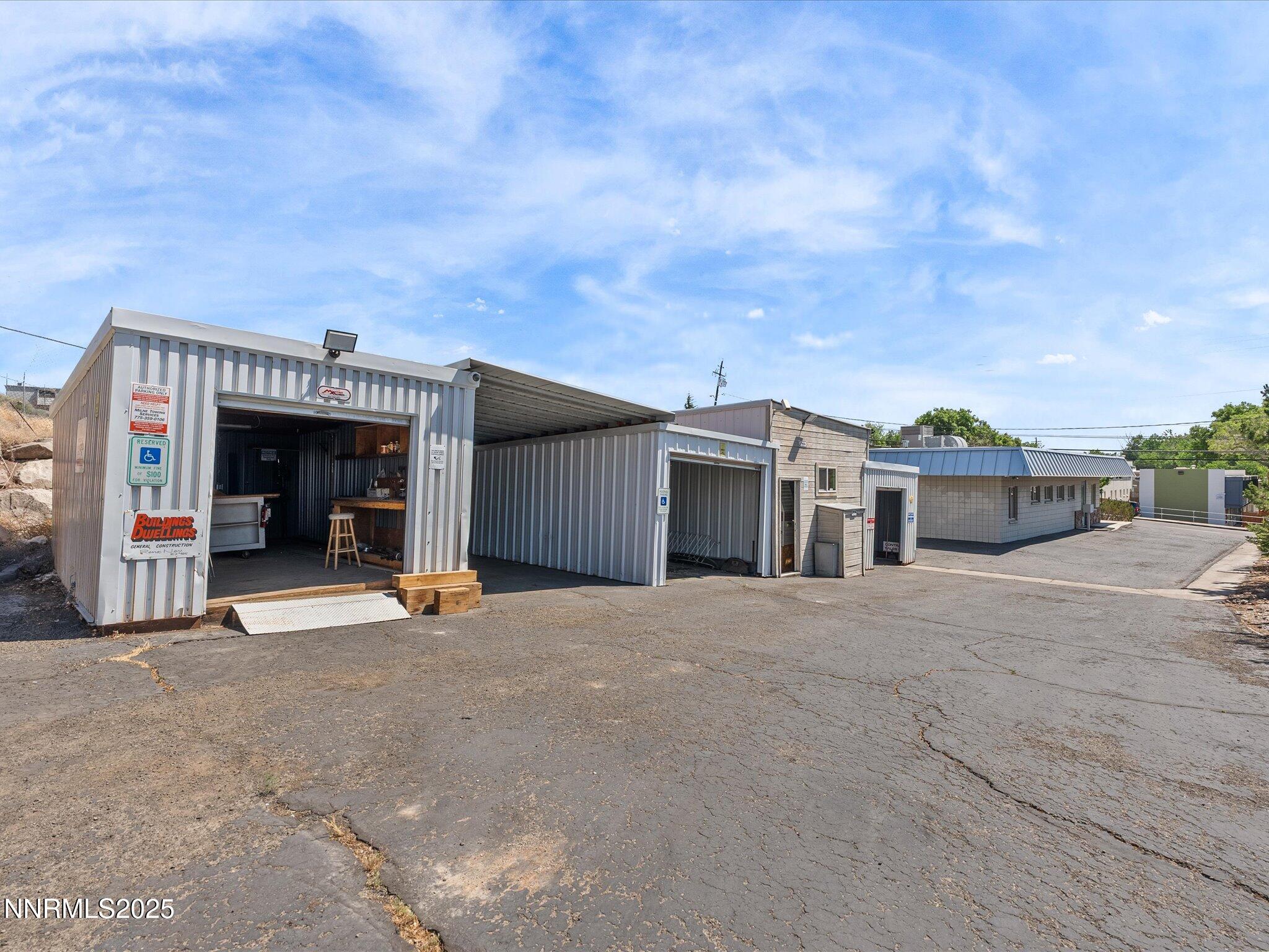 36-2465 Sutro St-135