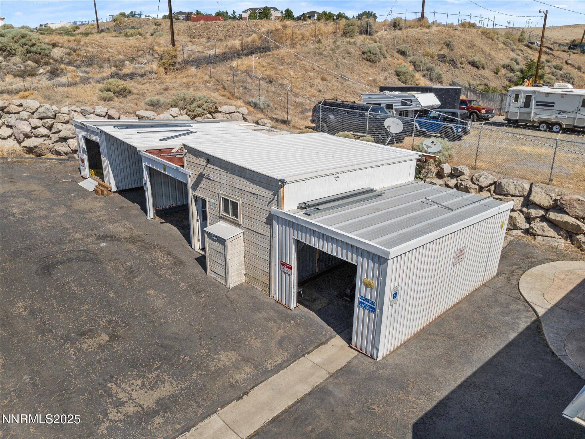 48-2465 Sutro St-147