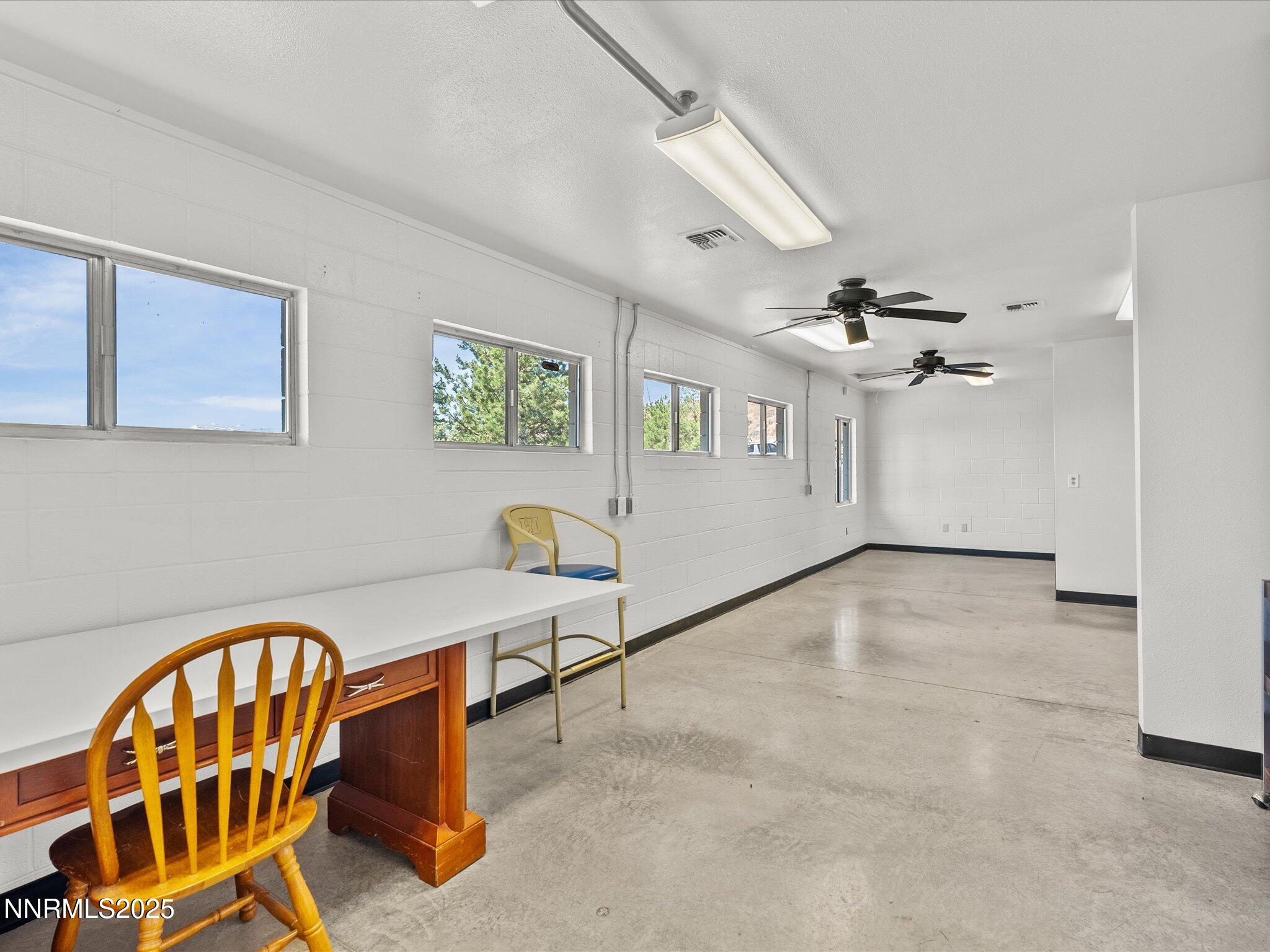 27-2465 Sutro St-126