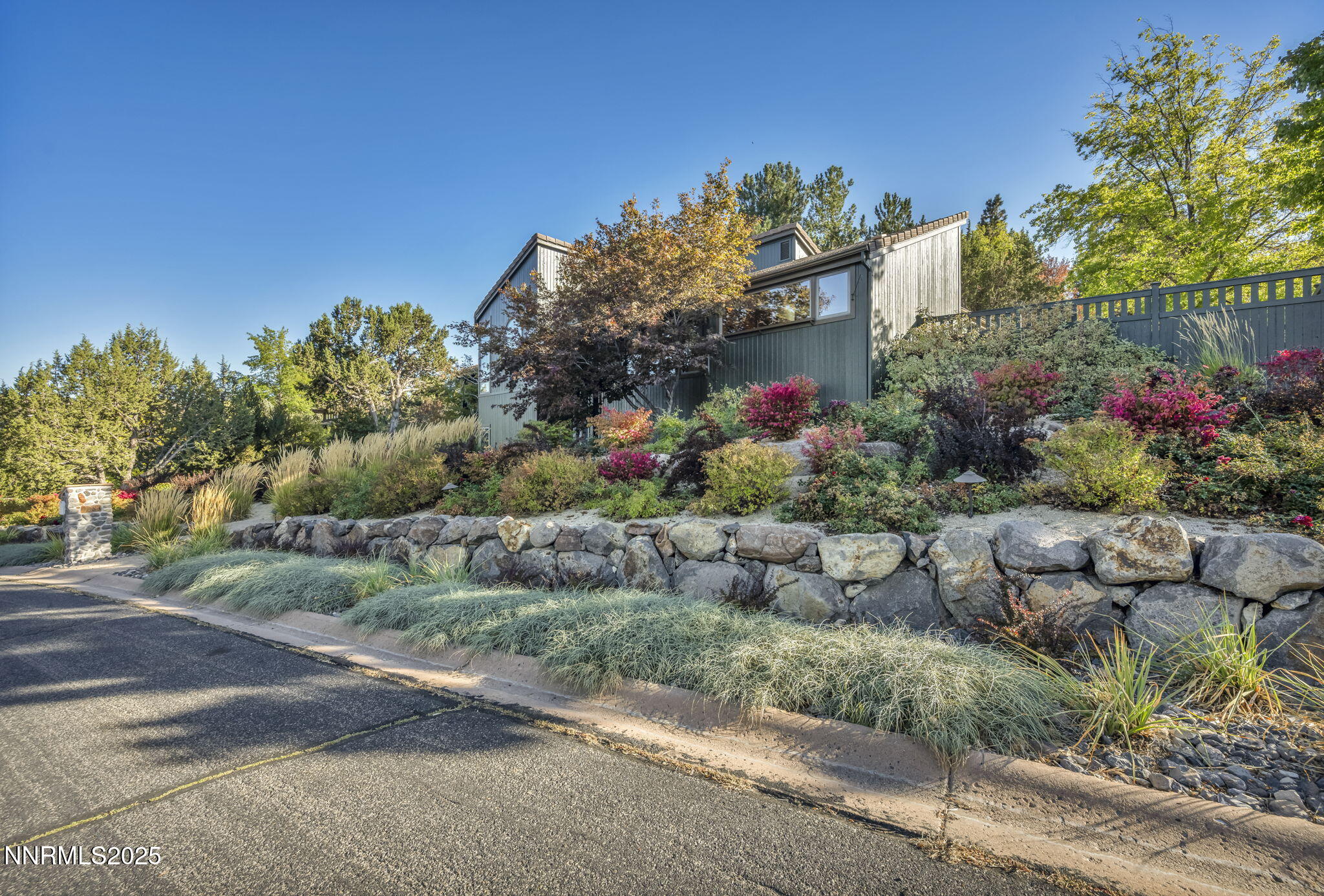 2-web-or-mls-4283-water-hole-rd