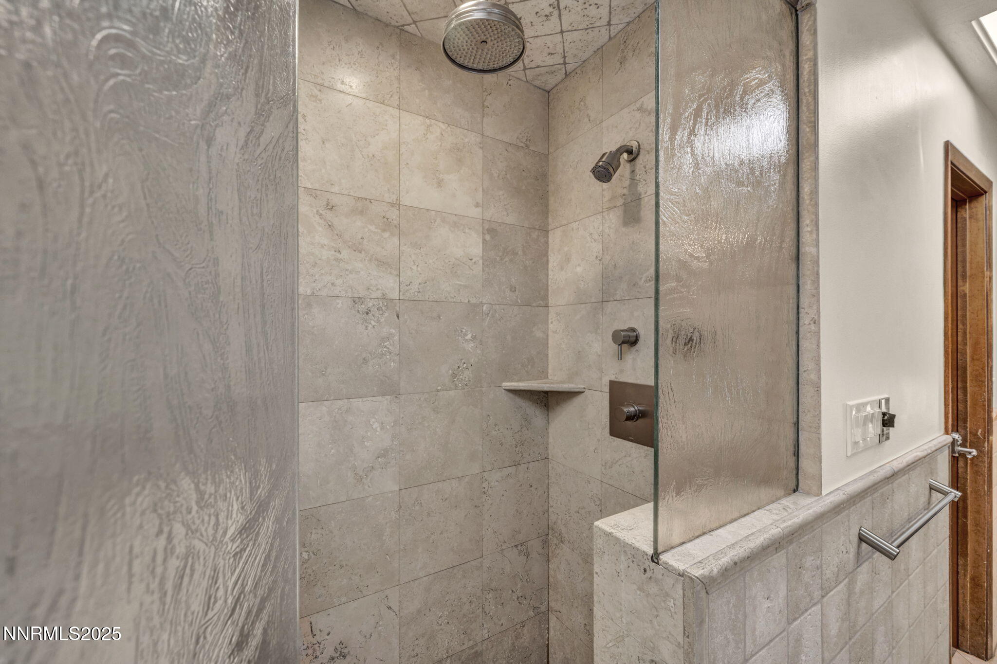 76-web-or-mls-4283-water-hole-rd