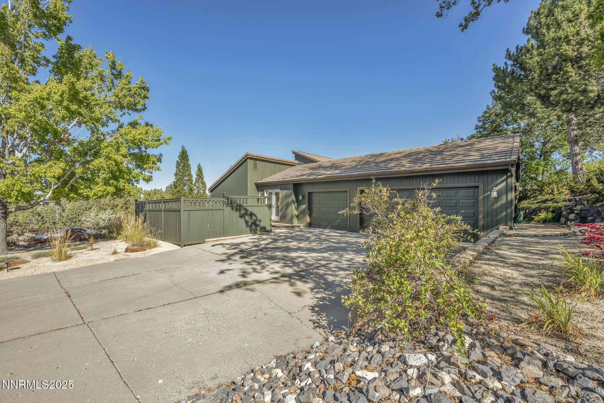 5-web-or-mls-4283-water-hole-rd
