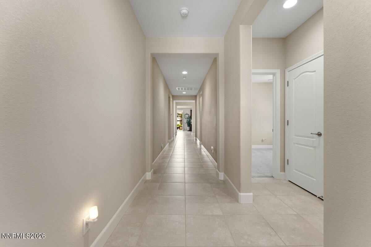 1825 Cholula Drive