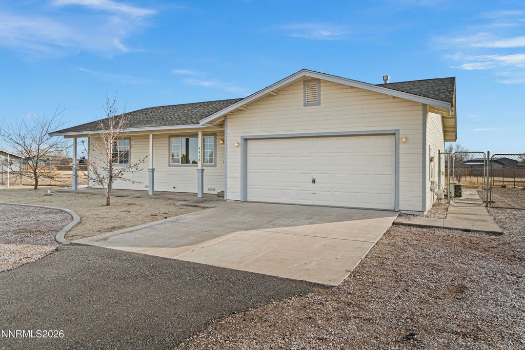 Photo of 4468 Hawk Drive, Fallon, NV 89406 (MLS # 260001986)