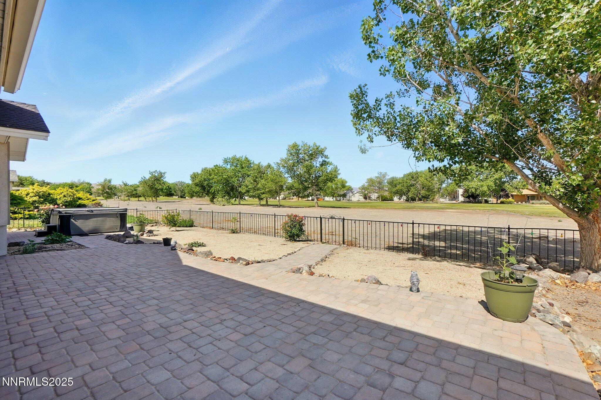 25-web-or-mls-DSC00796 Britney Mendoza