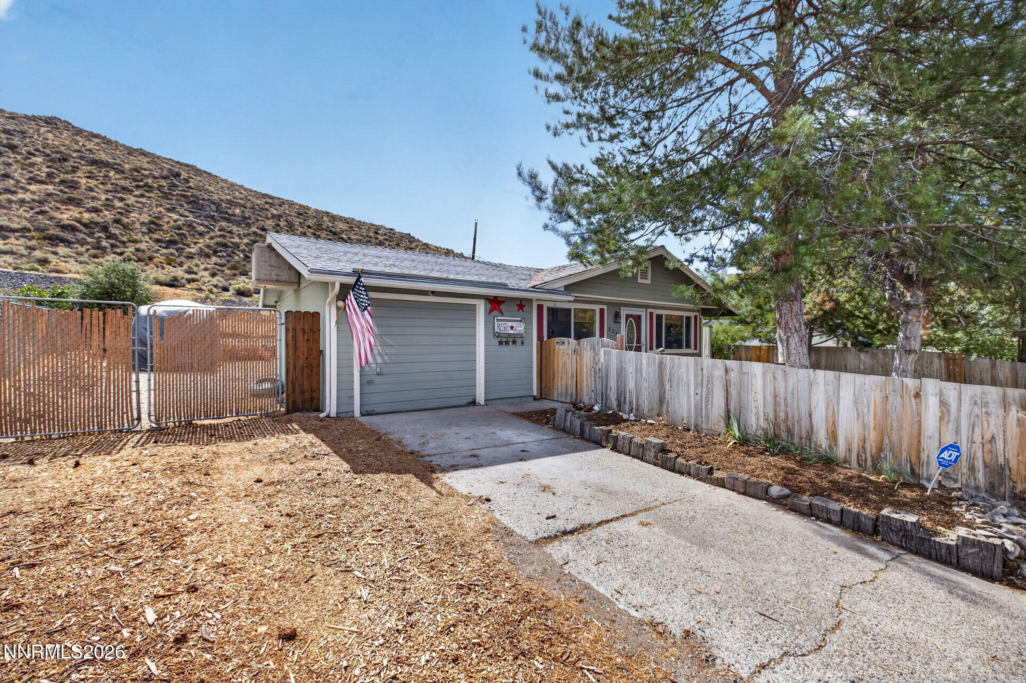 225 Palace Drive