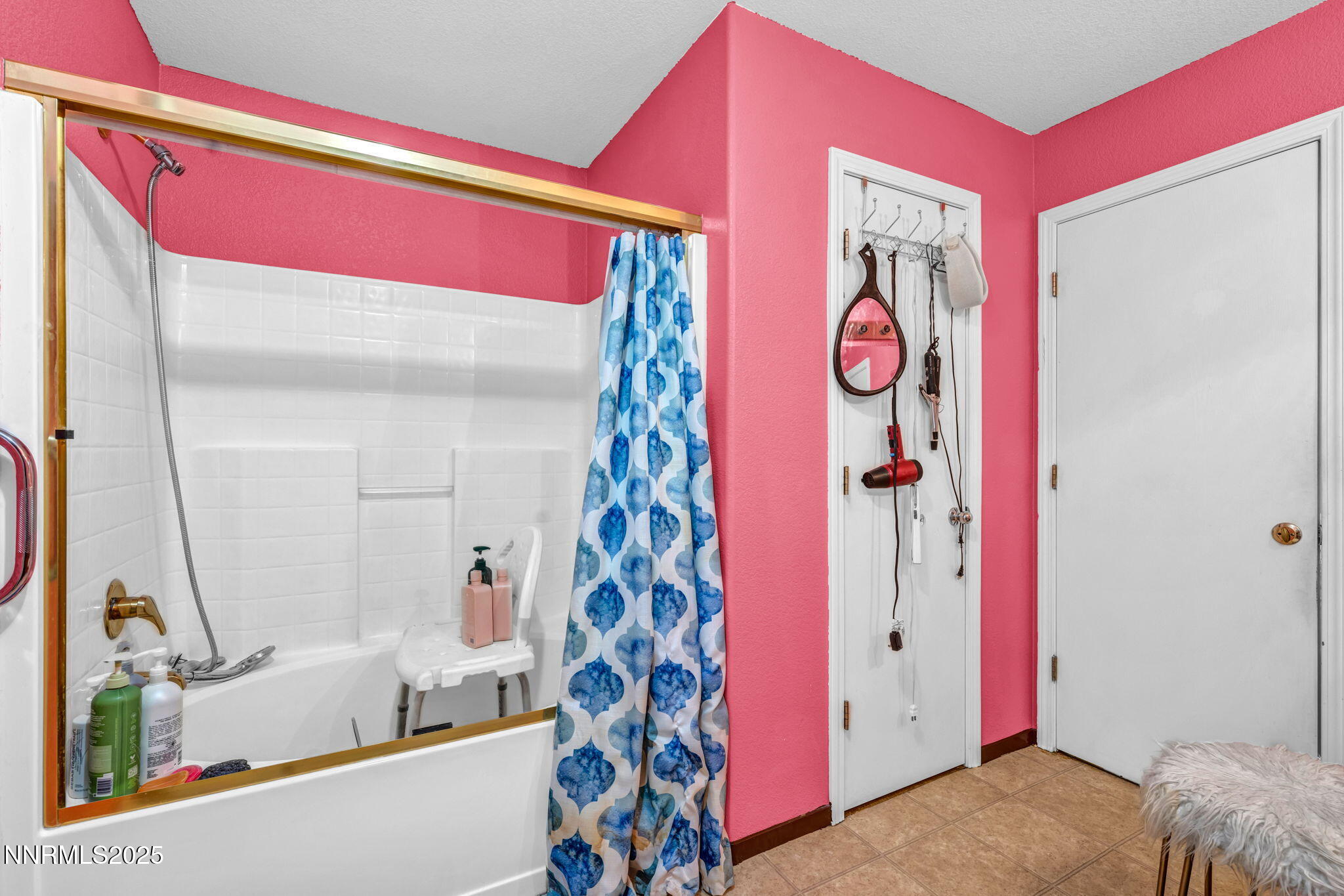 31-web-or-mls-9599-canyon-meadows-dr