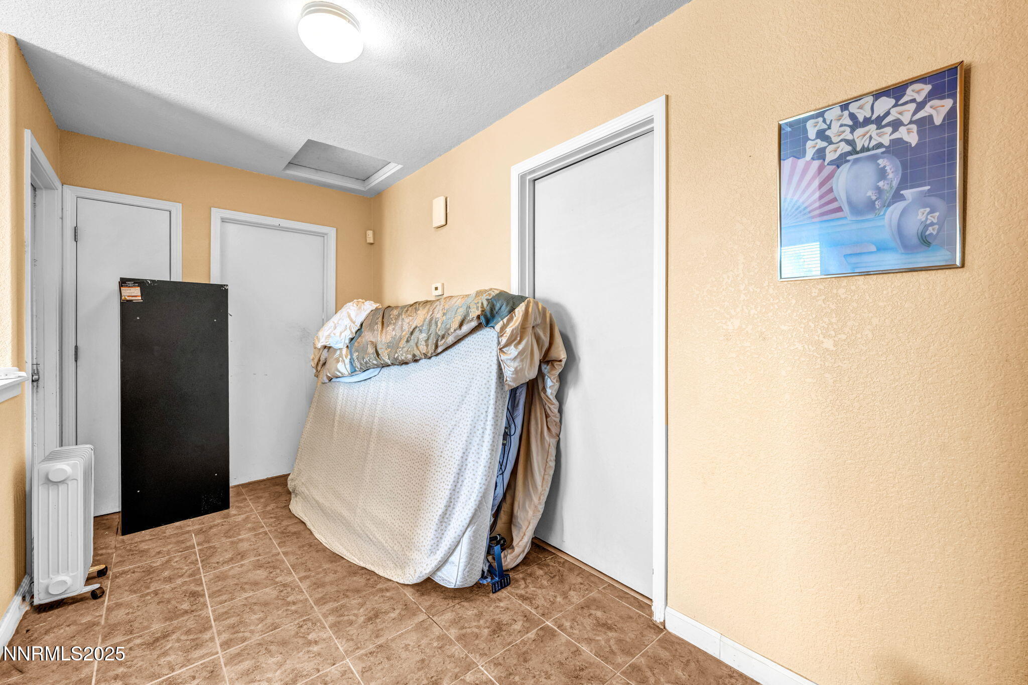 32-web-or-mls-9599-canyon-meadows-dr