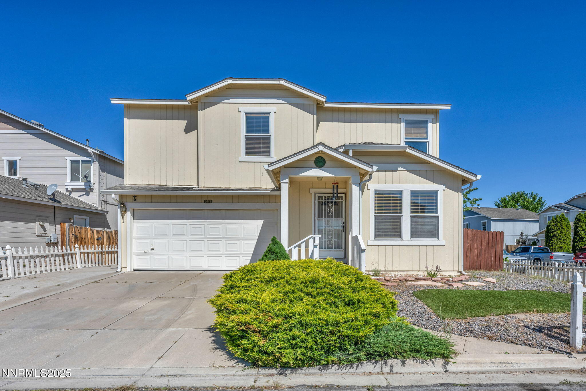 1-web-or-mls-9599-canyon-meadows-dr