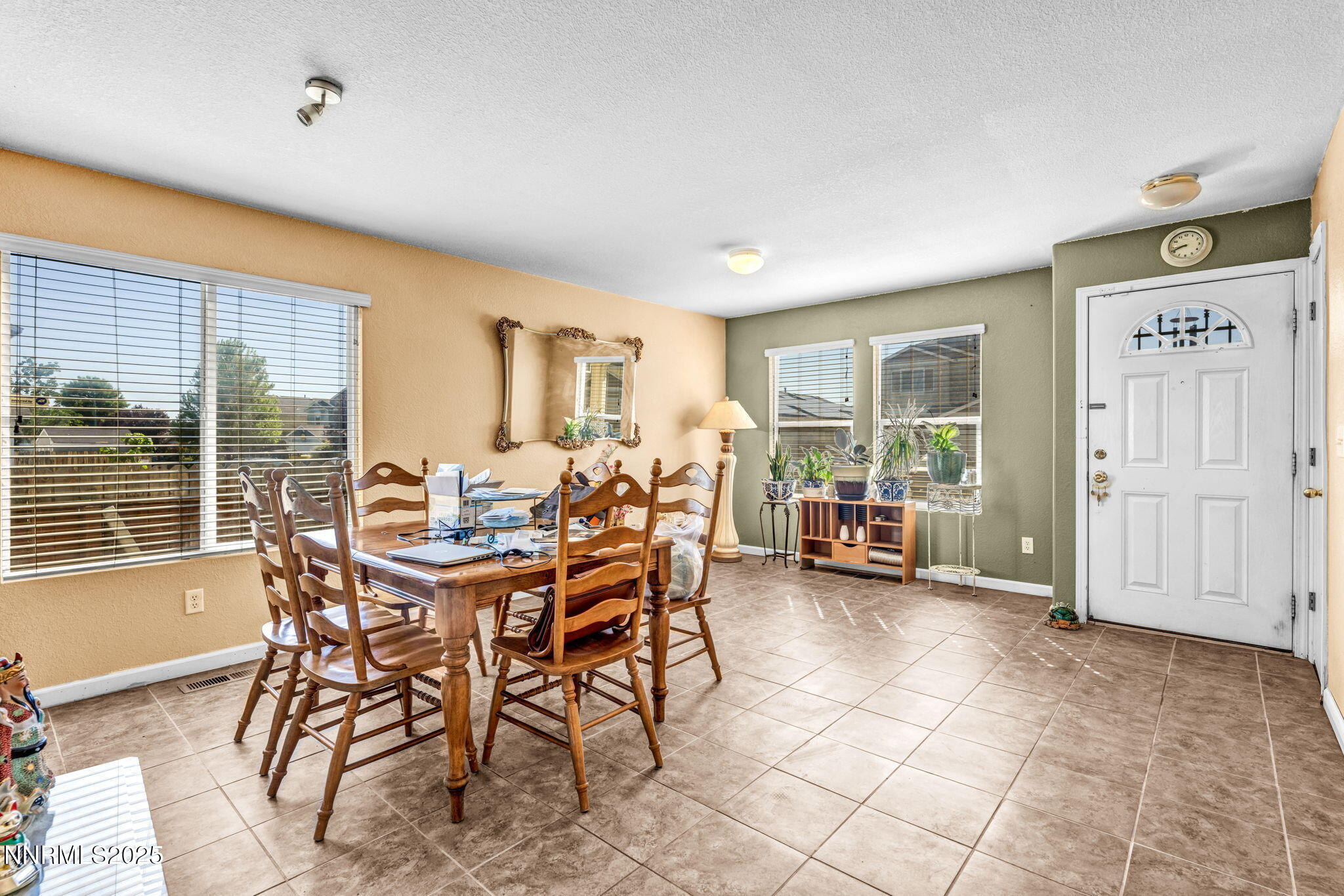 10-web-or-mls-9599-canyon-meadows-dr