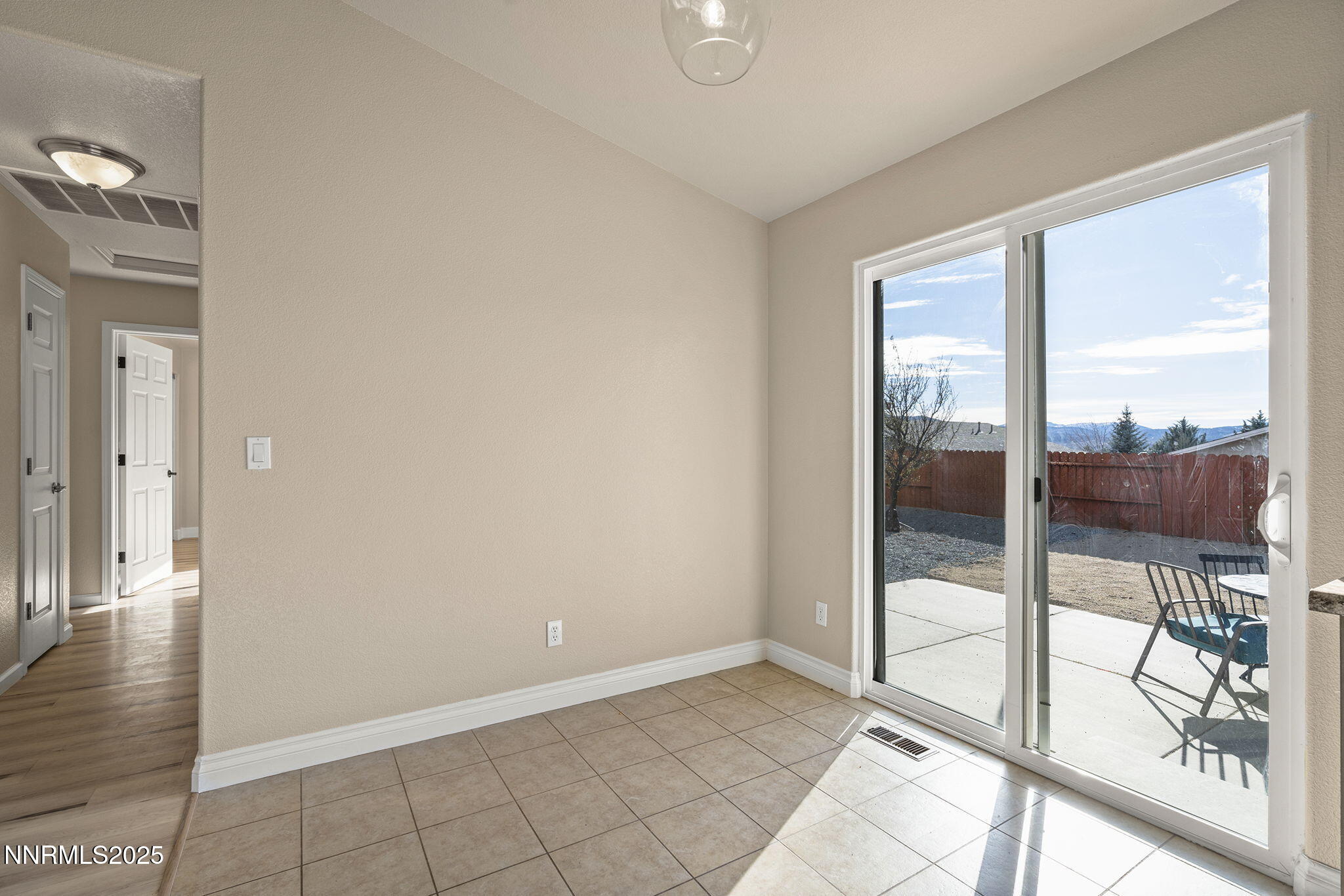 8-web-or-mls-_DSC0700