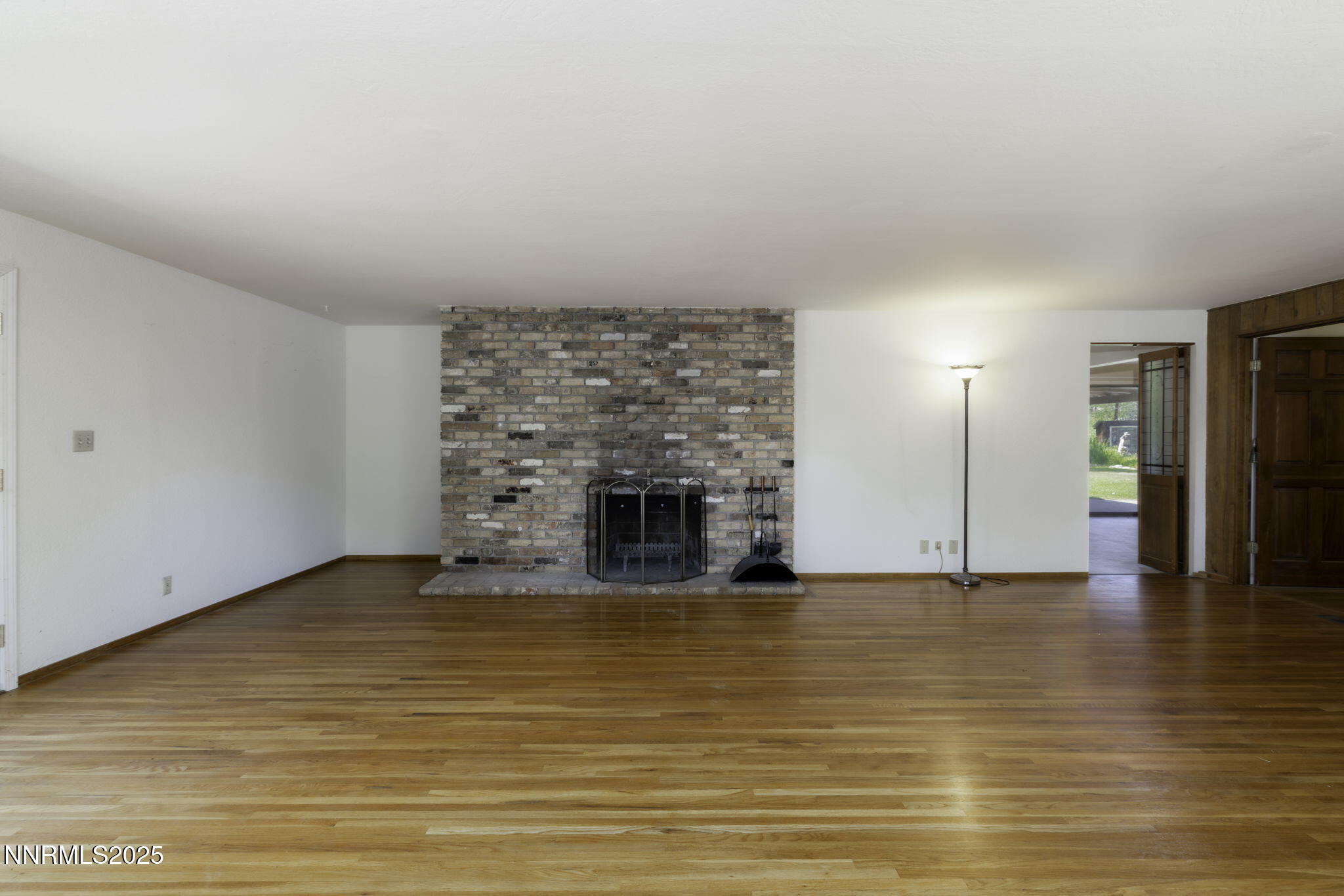 20-web-or-mls-4879 Idlewild-20