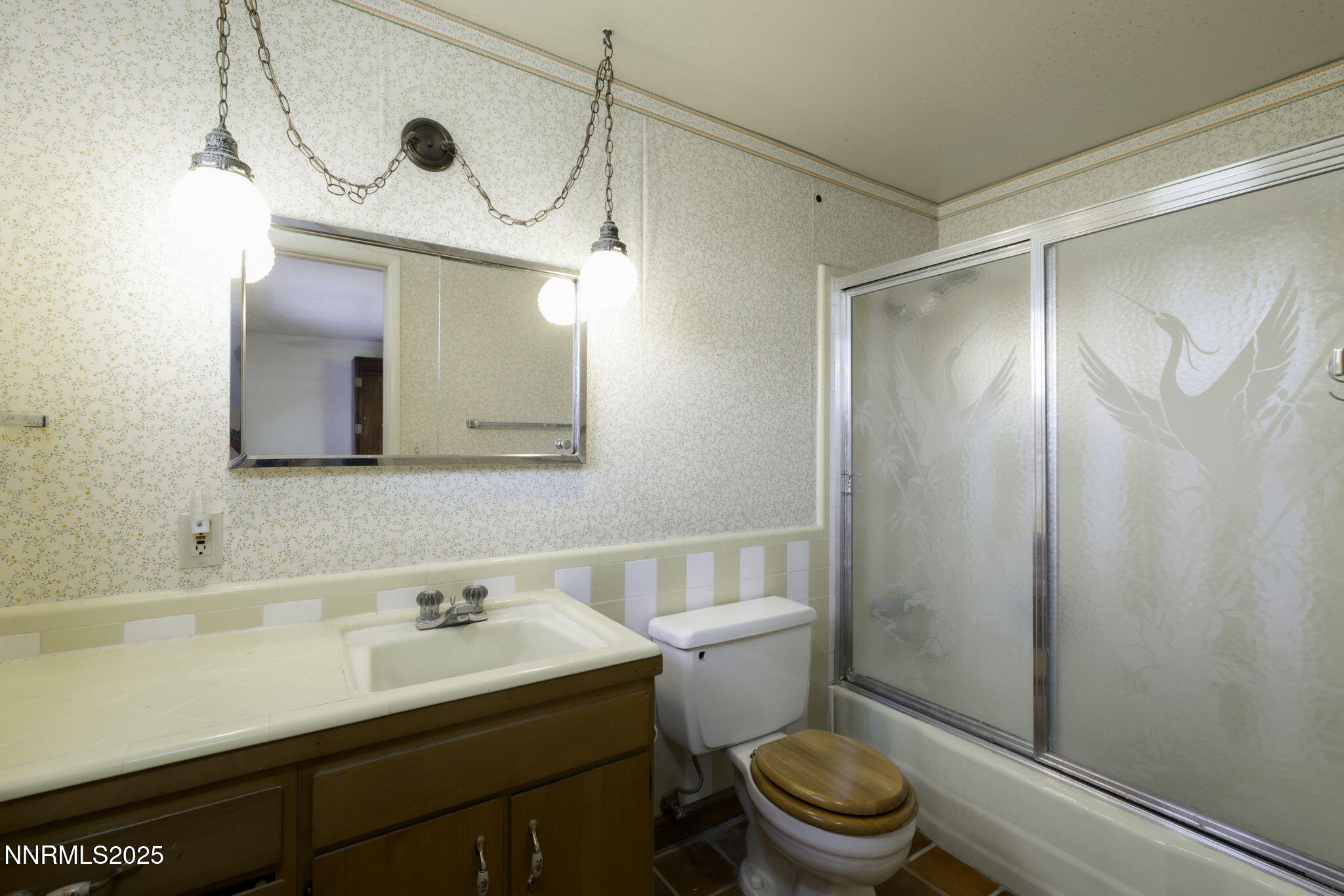 24-web-or-mls-4879 Idlewild-24