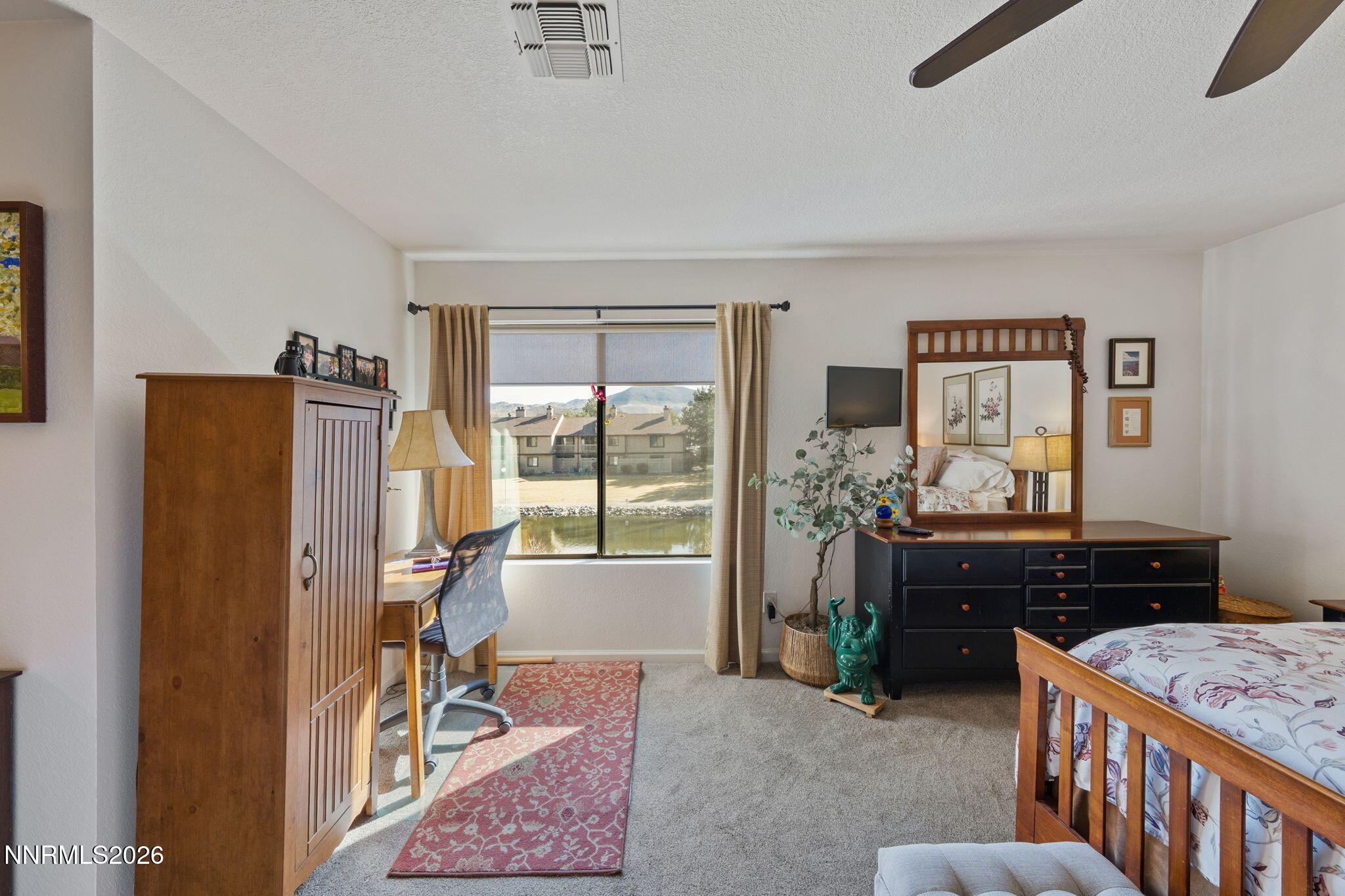 19-web-or-mls-A7V04357