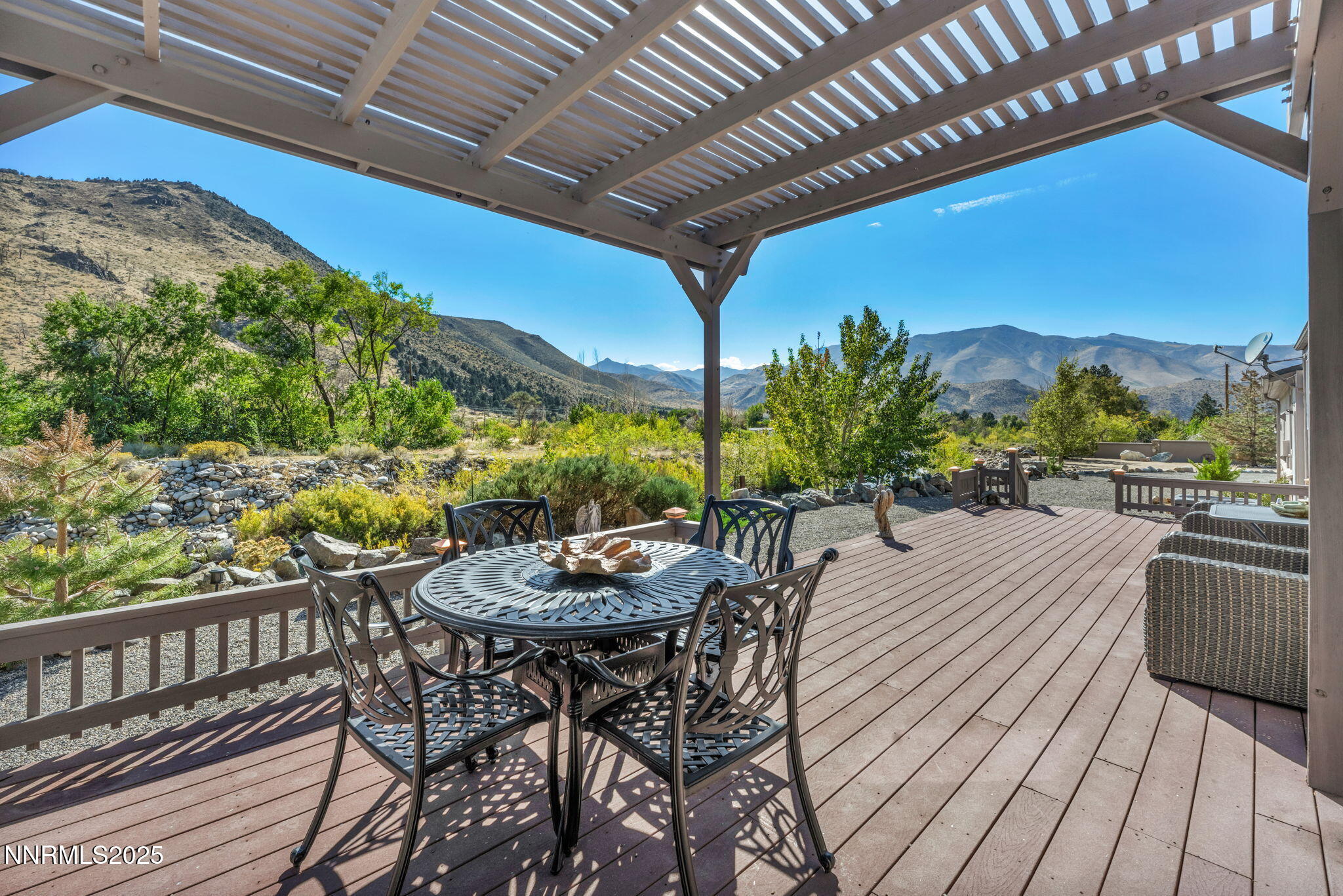 20-web-or-mls-45-n-river-ln