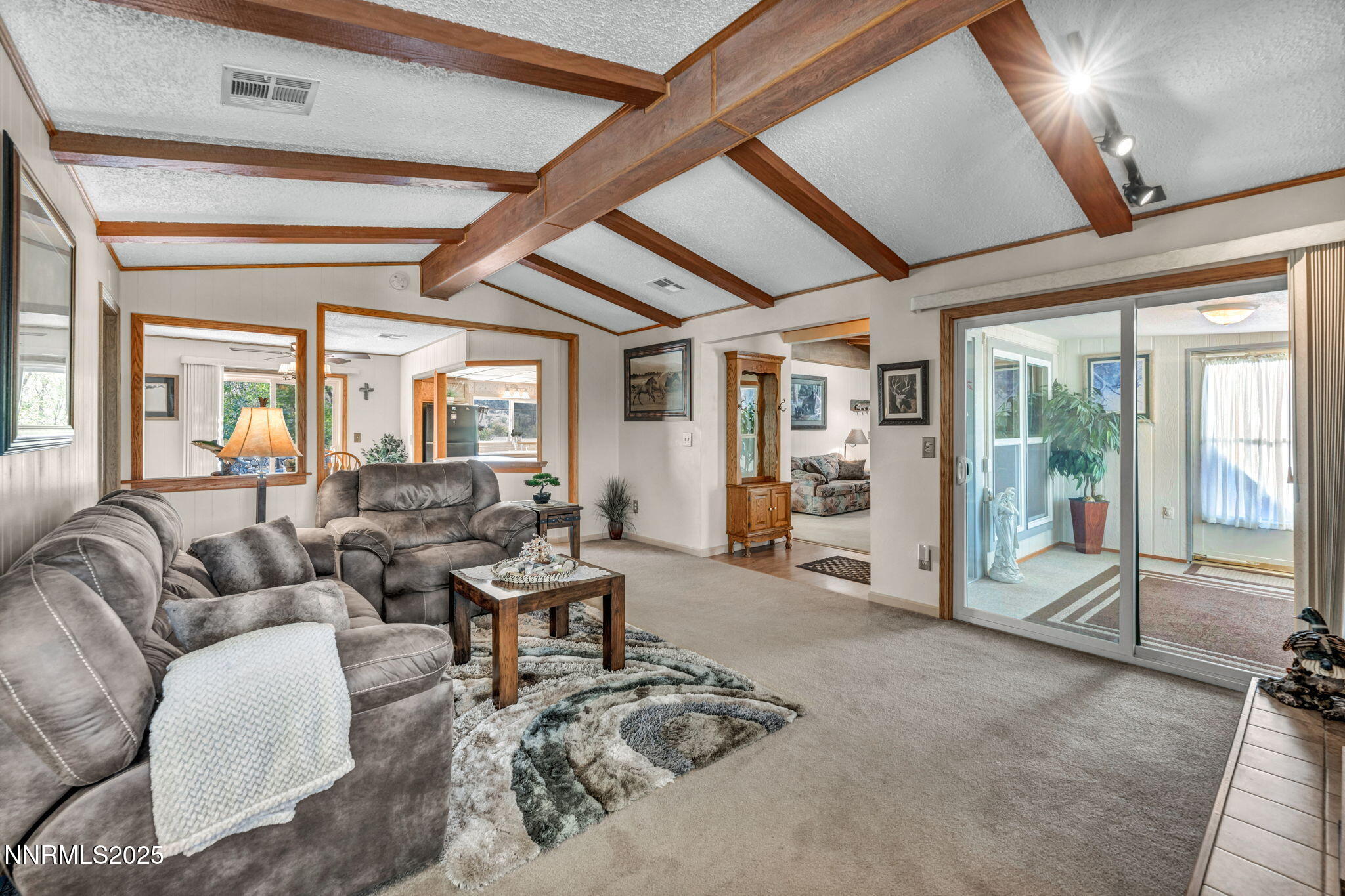48-web-or-mls-45-n-river-ln