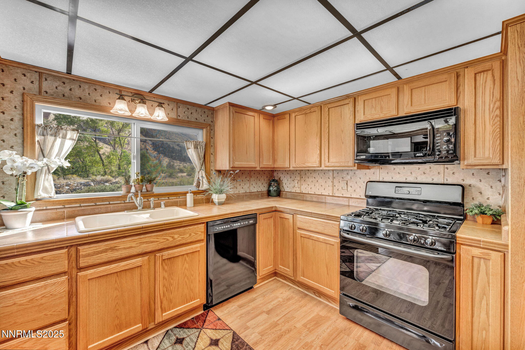 54-web-or-mls-45-n-river-ln