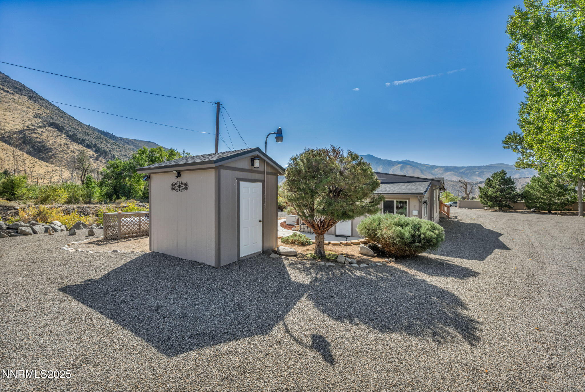 10-web-or-mls-45-n-river-ln