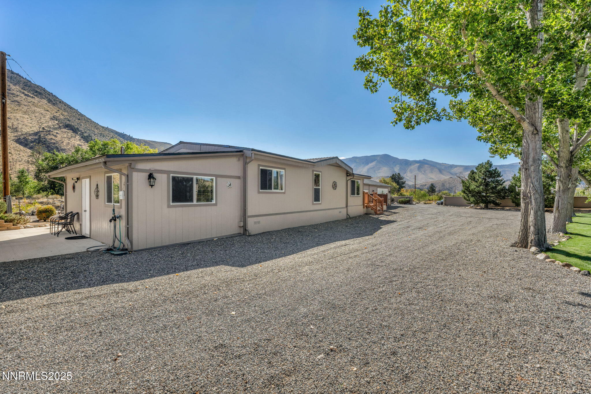 5-web-or-mls-45-n-river-ln