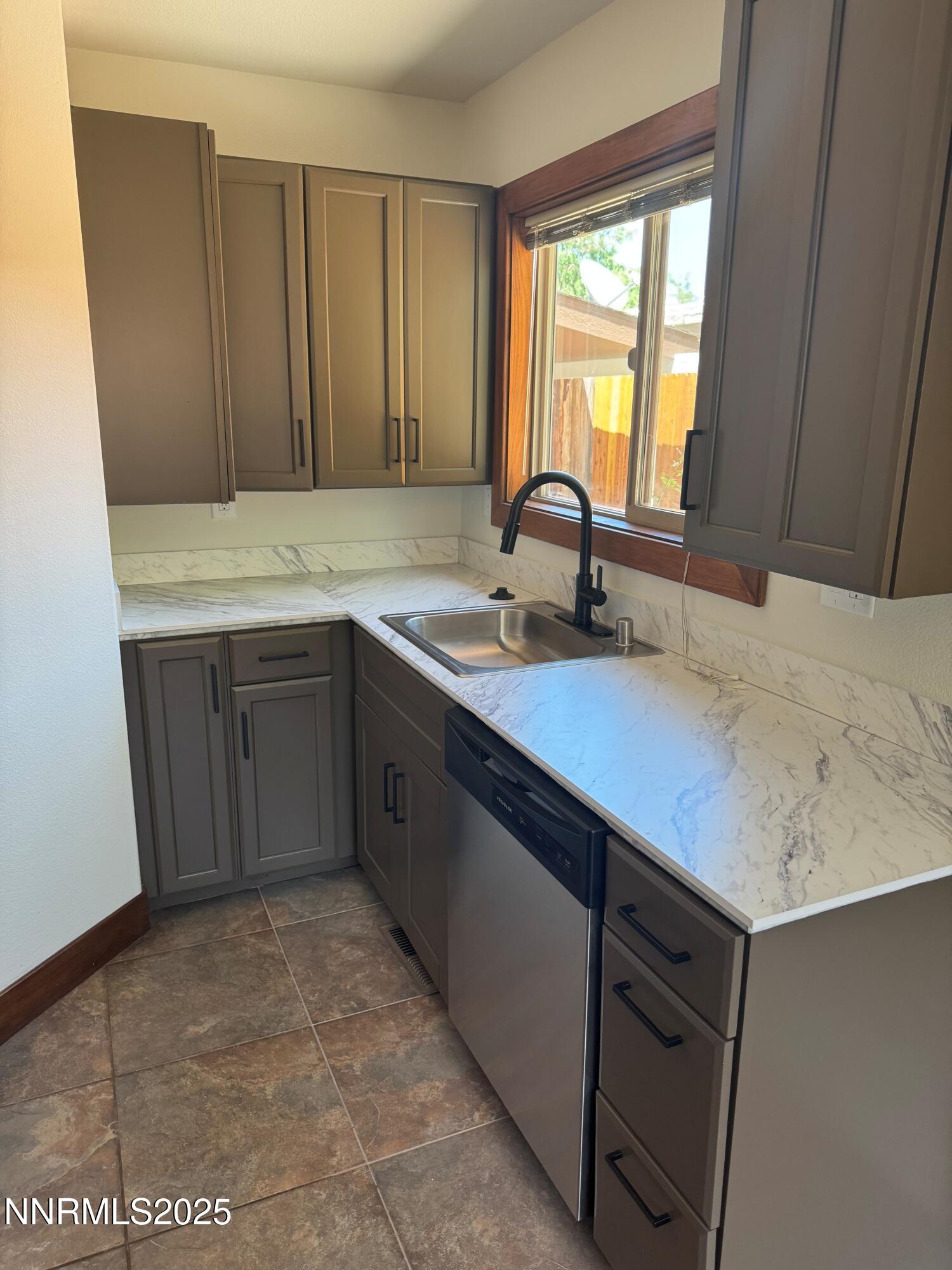 Carson City, Nevada 89706, United States, ,Residential,Pending,199985