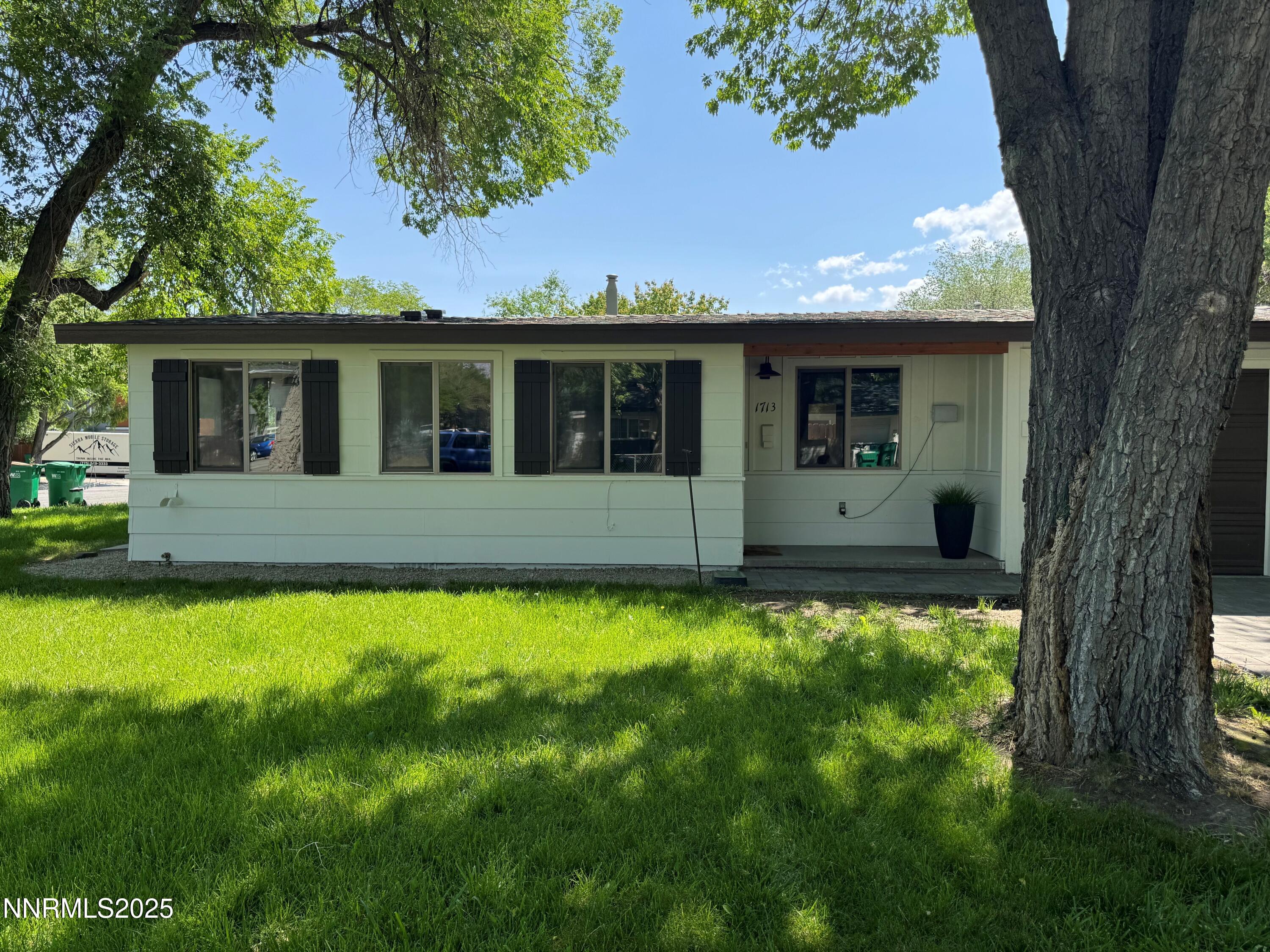 Carson City, Nevada 89706, United States, ,Residential,Pending,199985